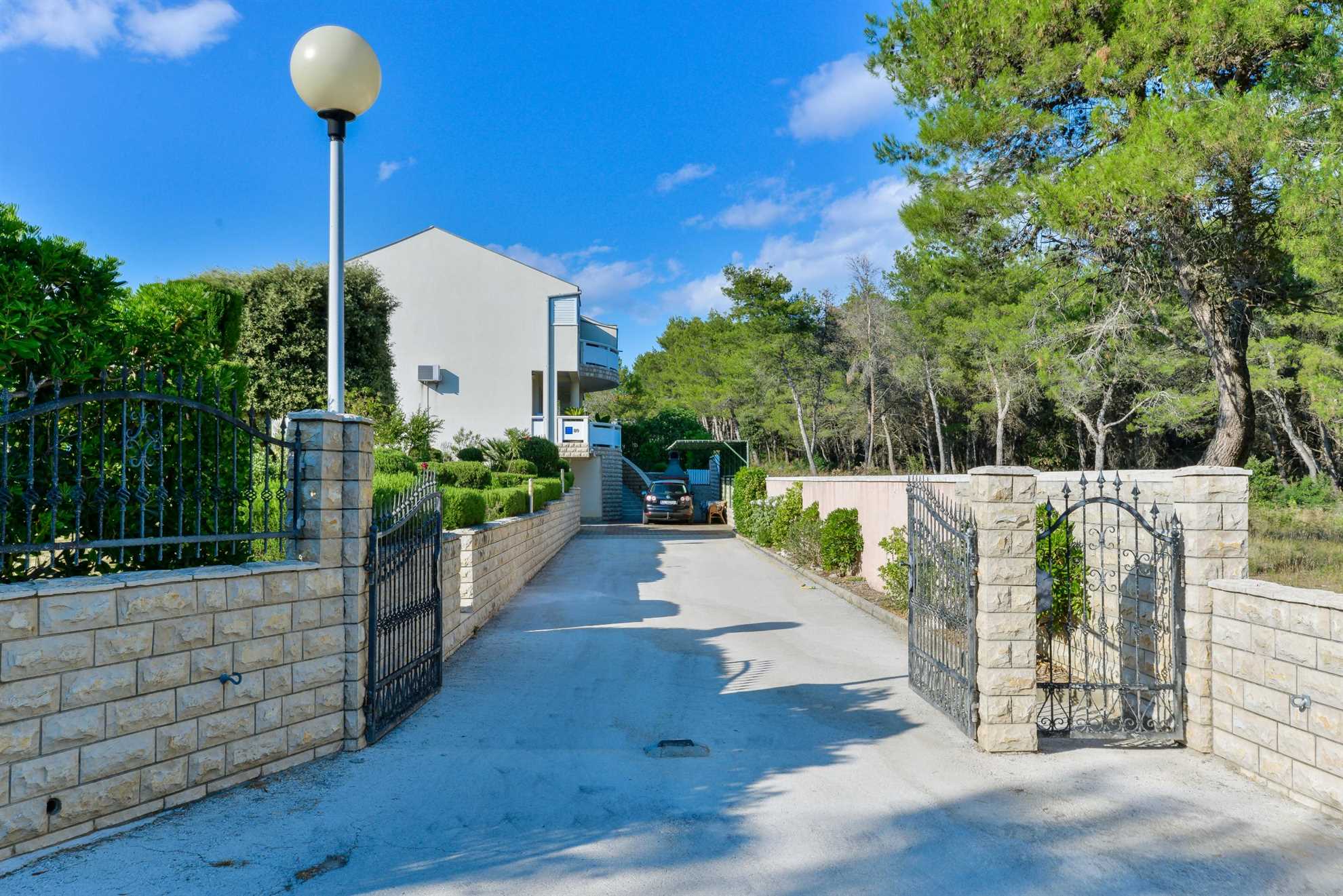 Apartment in a quiet area | just 50 m from beach | ideal for 2-4 persons