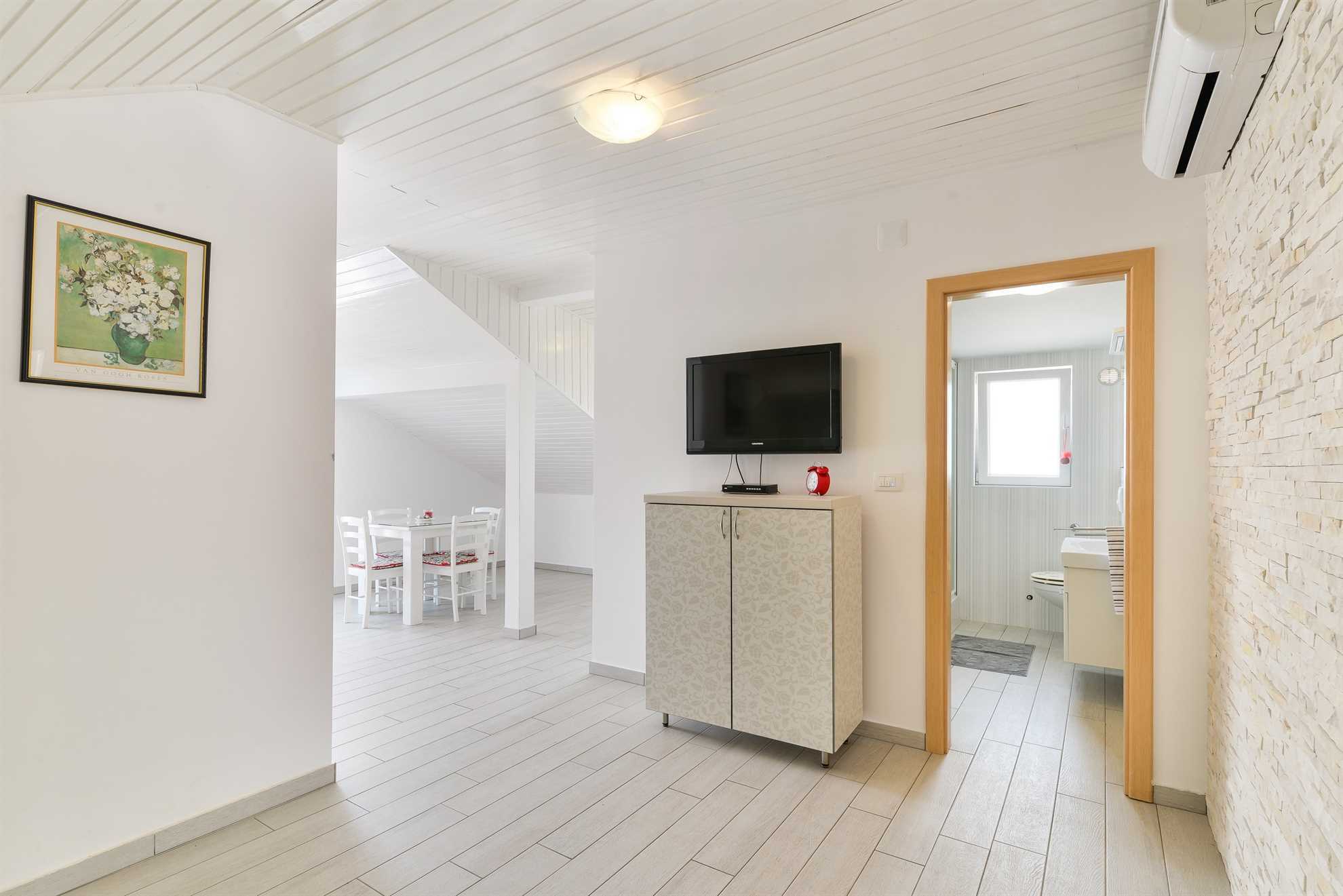 Apartman za 2-4 osobe | Roštilj, WiFi, klima | 100 m od plaže