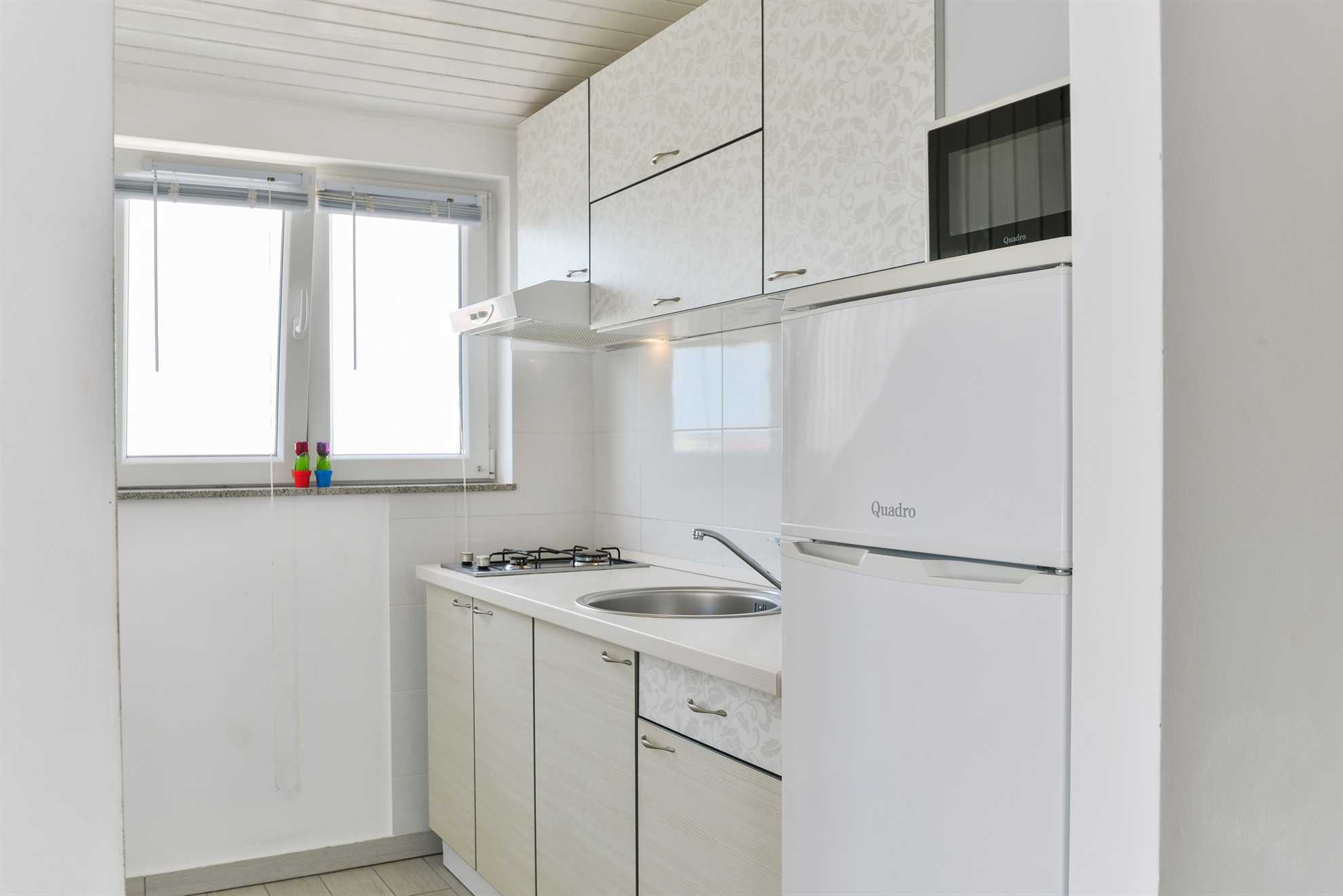 Apartman za 2-4 osobe | Roštilj, WiFi, klima | 100 m od plaže
