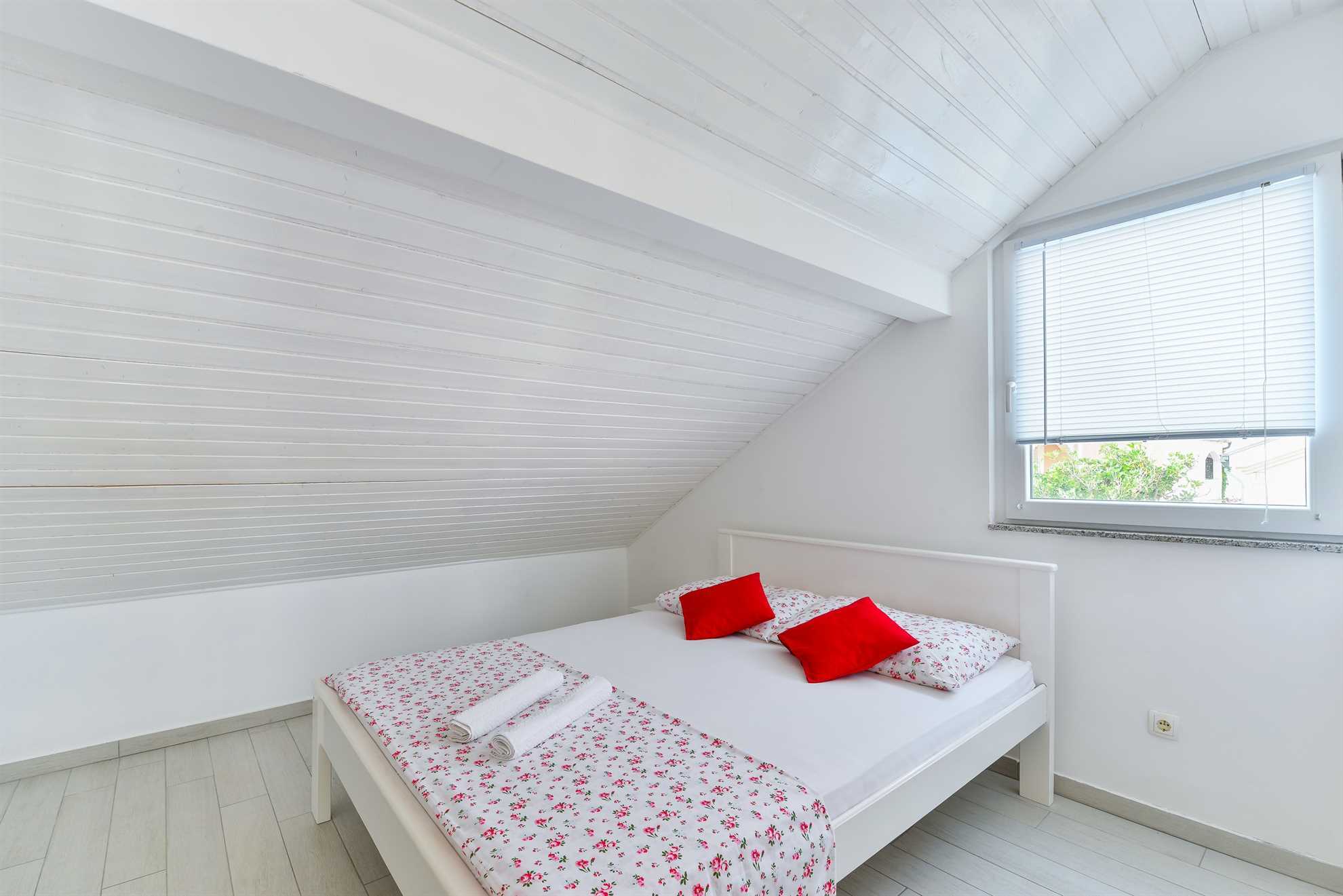 Apartman za 2-4 osobe | Roštilj, WiFi, klima | 100 m od plaže