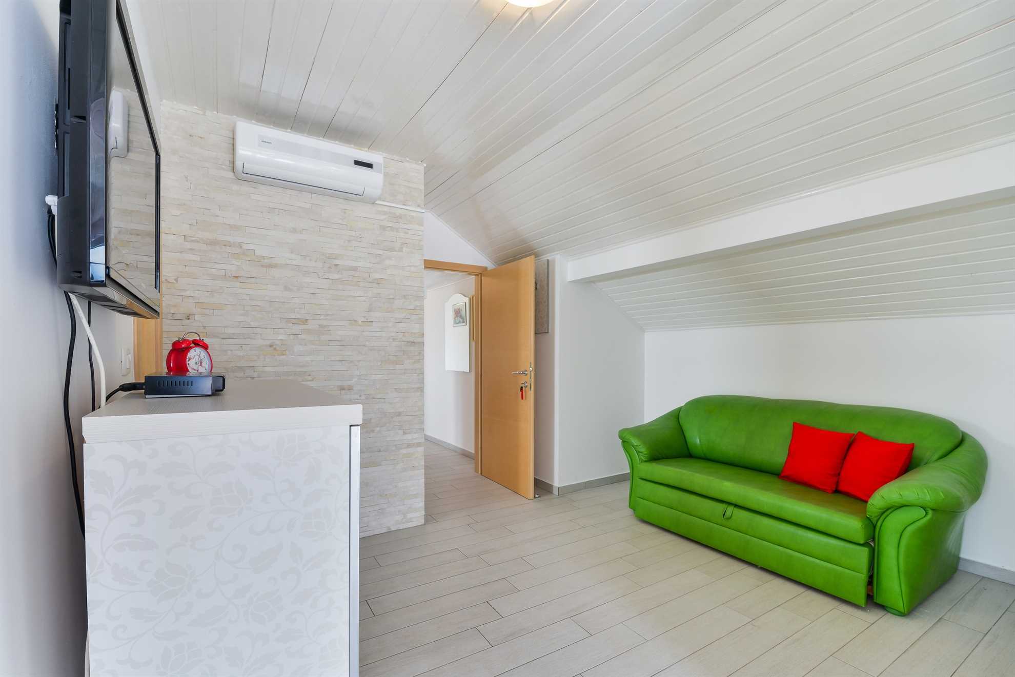 Apartman za 2-4 osobe | Roštilj, WiFi, klima | 100 m od plaže