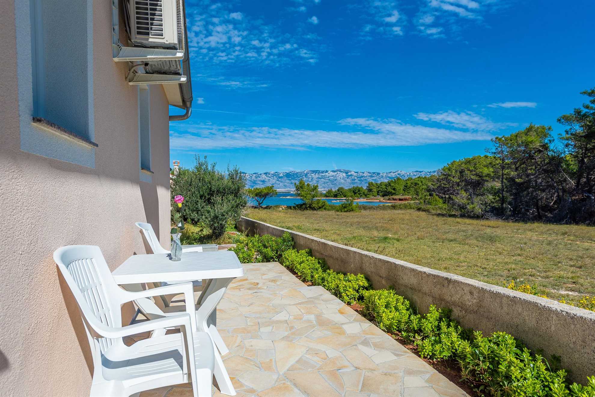 Private beach | quite area | for 6 persons