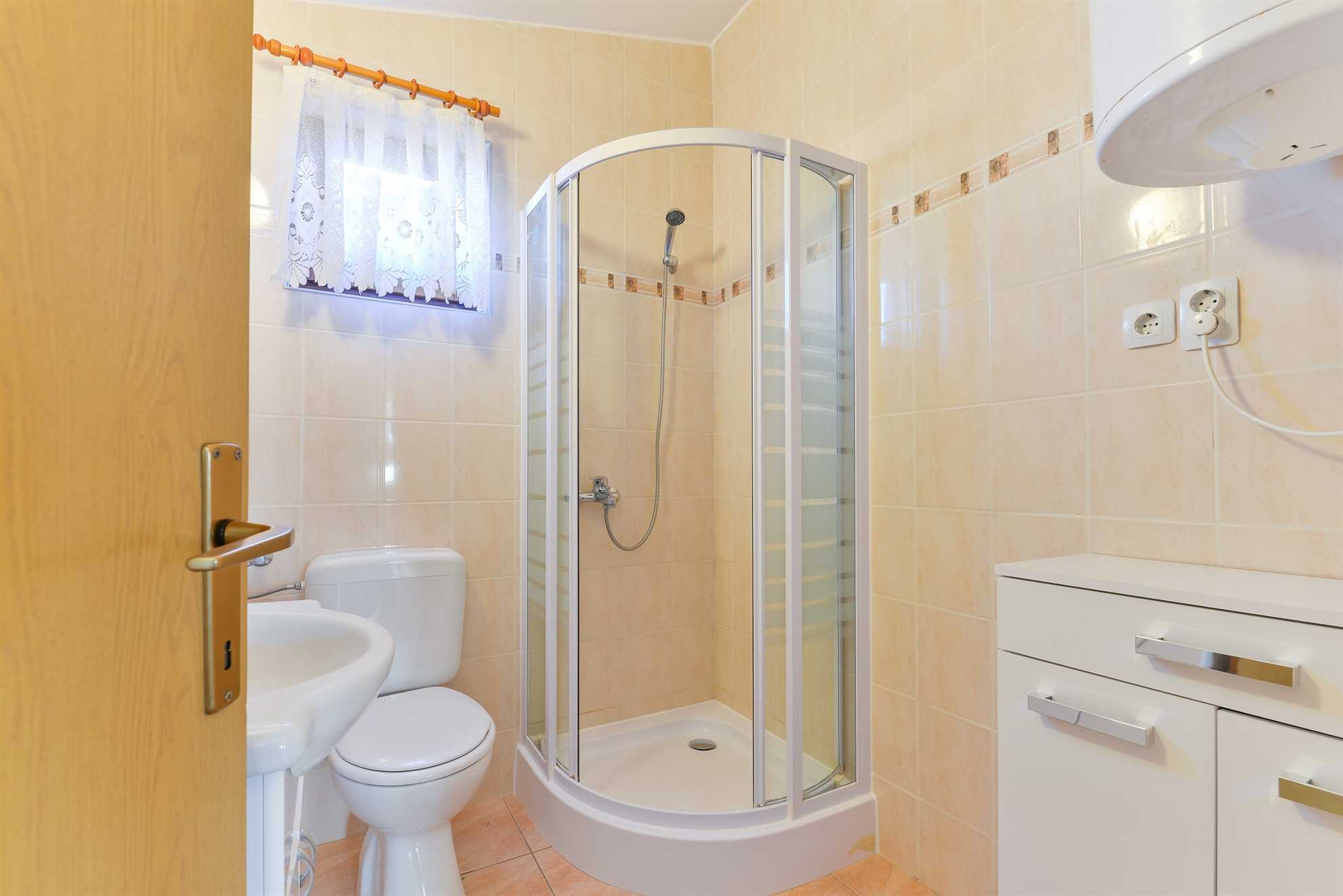 Apartment 80 m from beach | in a quiet area, ideal for family