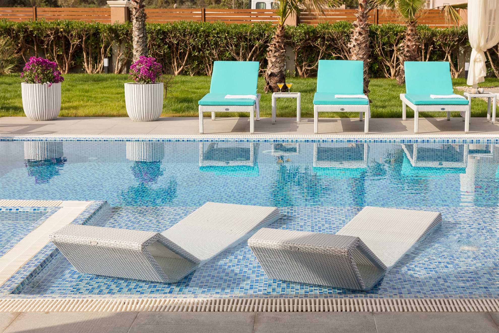 5 stars 250 m2 LUX Villa | pool, jacuzzi, sauna |  for 8-10 persons