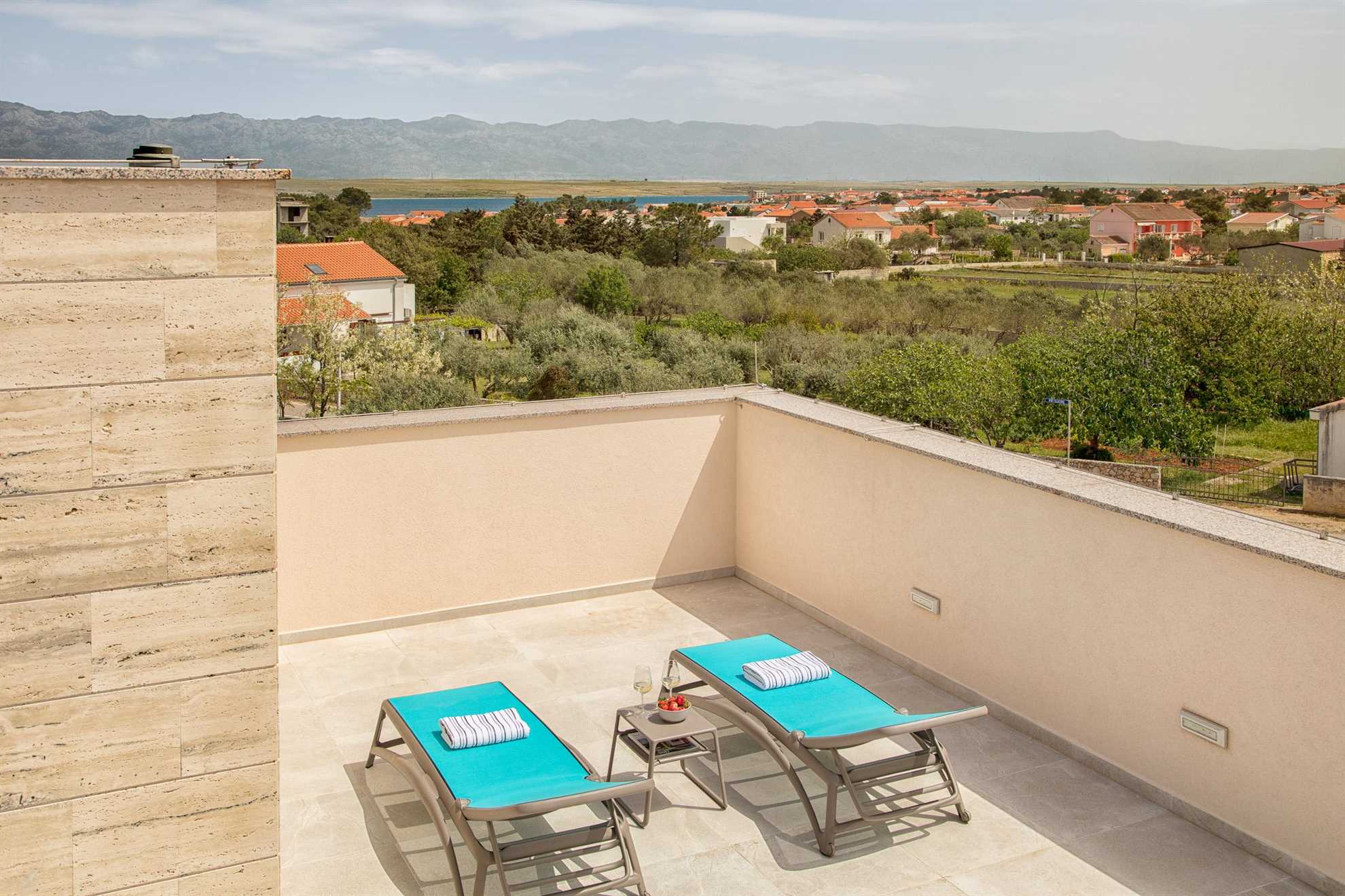 5 stars 250 m2 LUX Villa | pool, jacuzzi, sauna |  for 8-10 persons