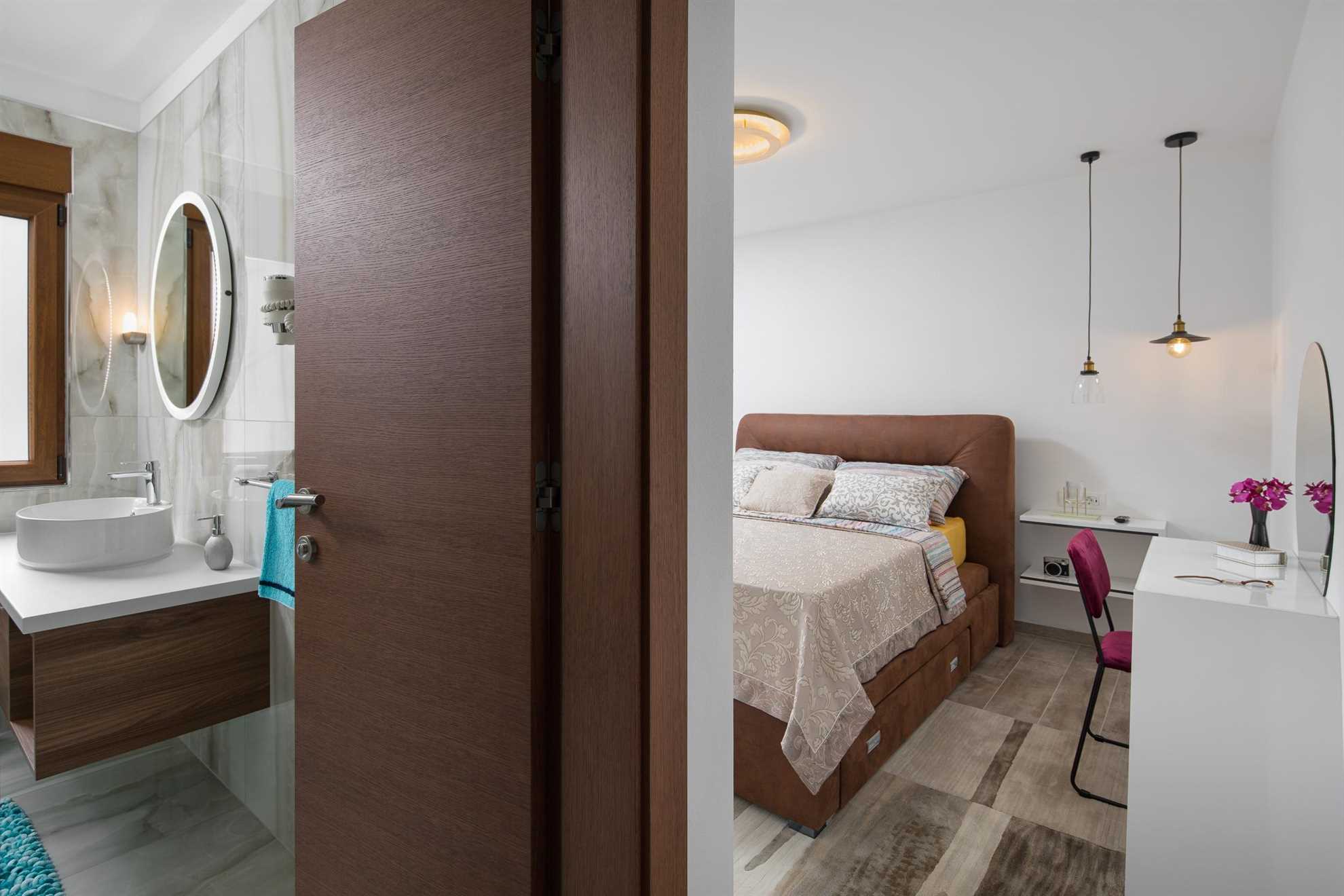 5 stars 250 m2 LUX Villa | pool, jacuzzi, sauna |  for 8-10 persons