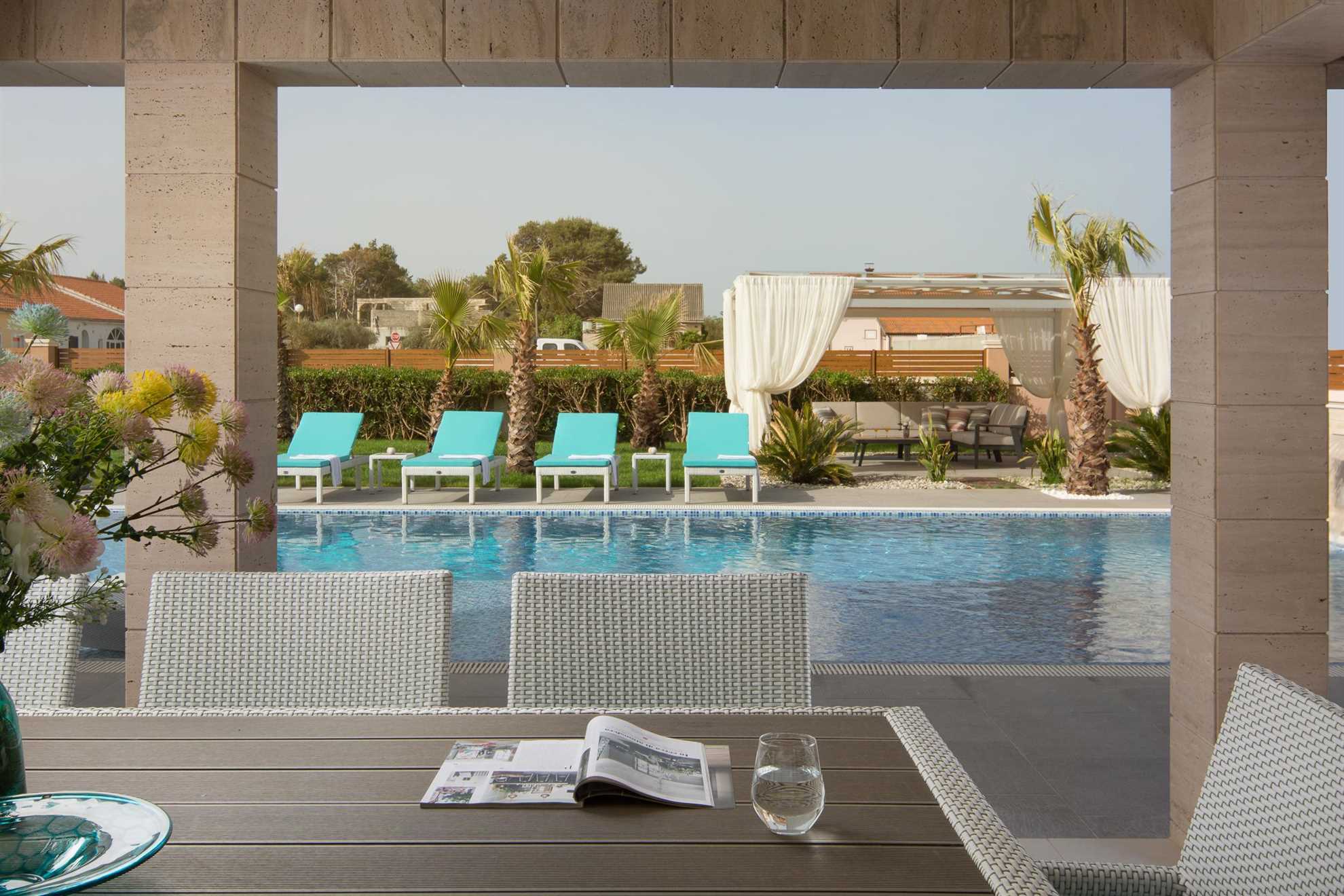 5 stars 250 m2 LUX Villa | pool, jacuzzi, sauna |  for 8-10 persons