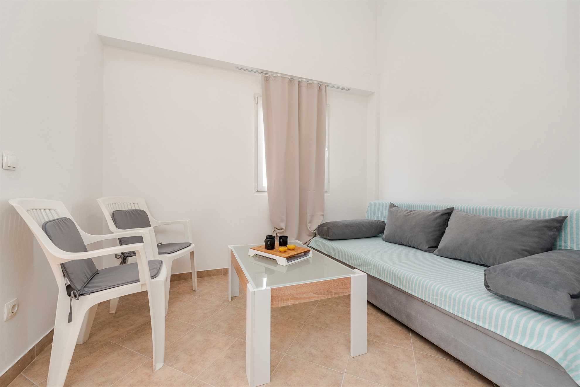 Apartmant just 100 m from beach | for 2-4 persons | air conditioning, Wi-Fi, BBQ