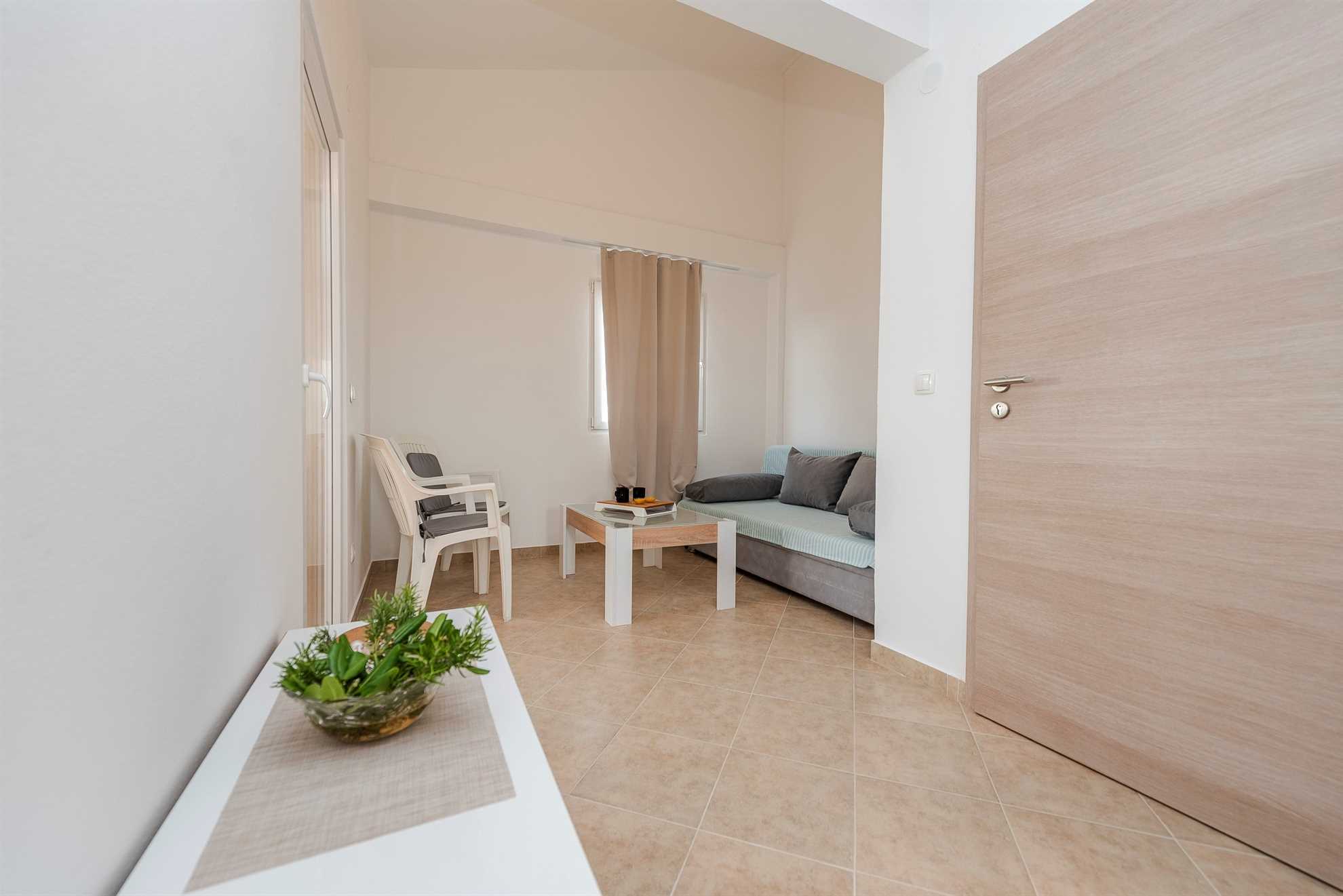 Apartmant just 100 m from beach | for 2-4 persons | air conditioning, Wi-Fi, BBQ