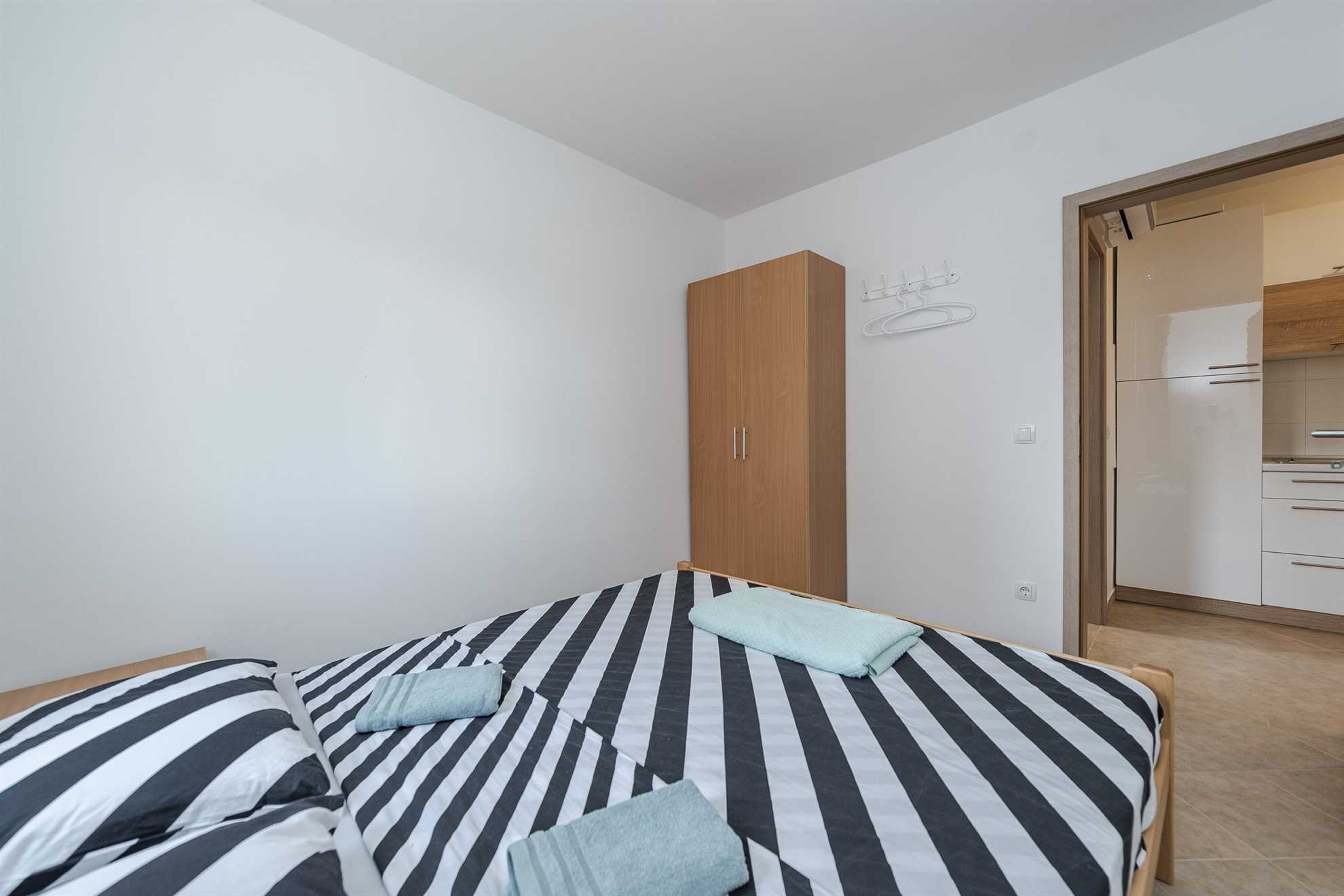 Apartment fully equipped | for 4 persons | just 100 m from beach