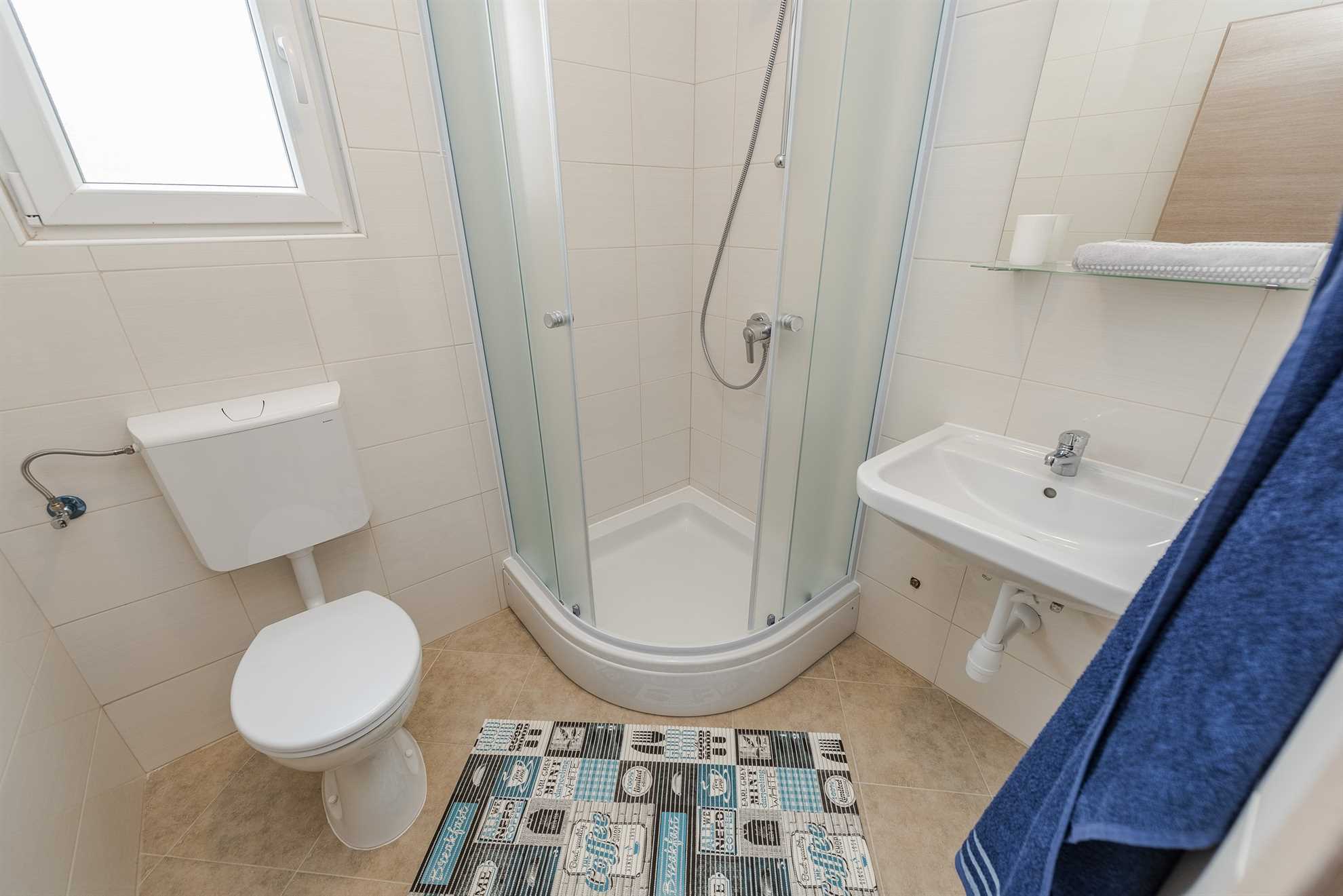 Apartment fully equipped | for 4 persons | just 100 m from beach