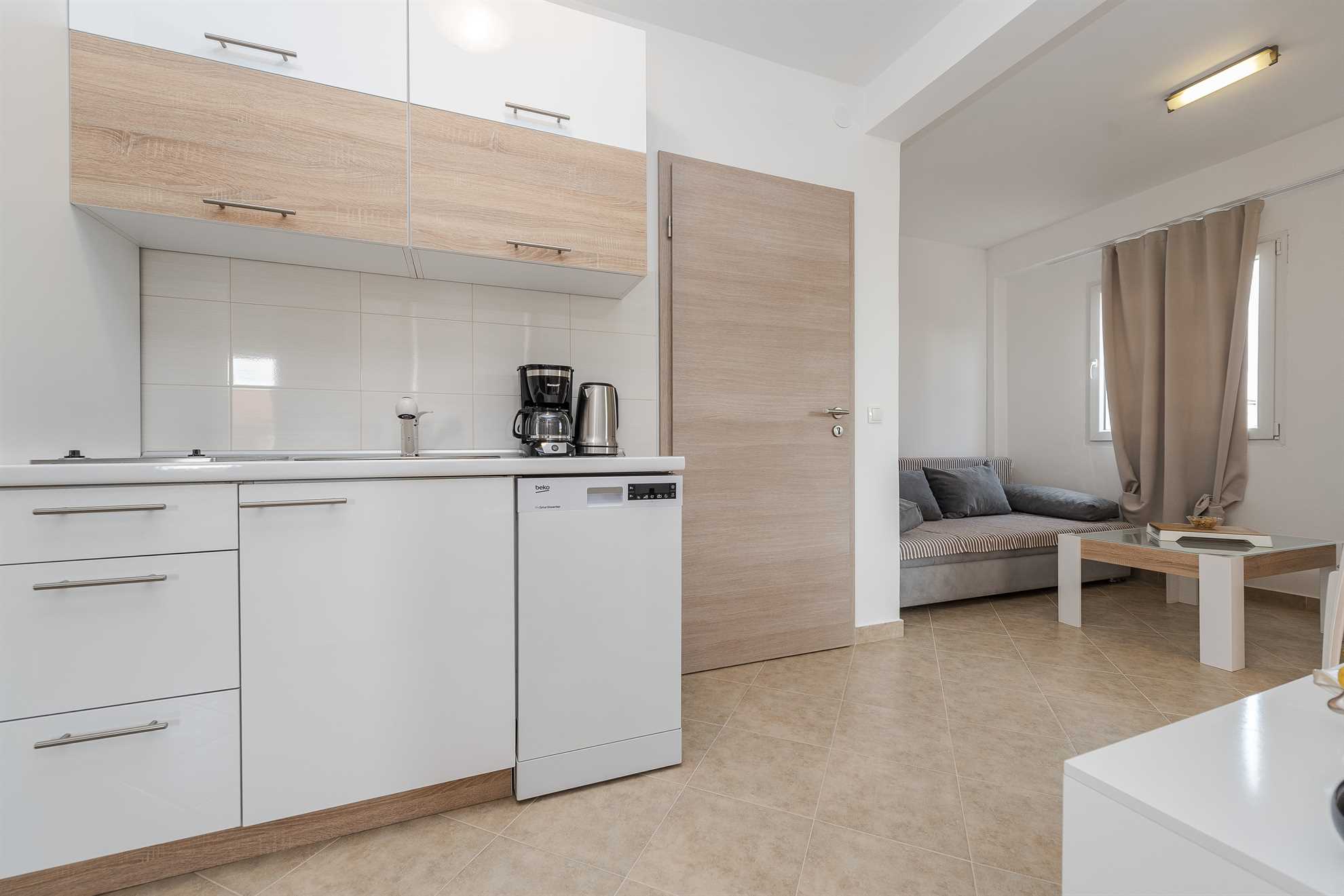Apartment fully equipped | for 4 persons | just 100 m from beach