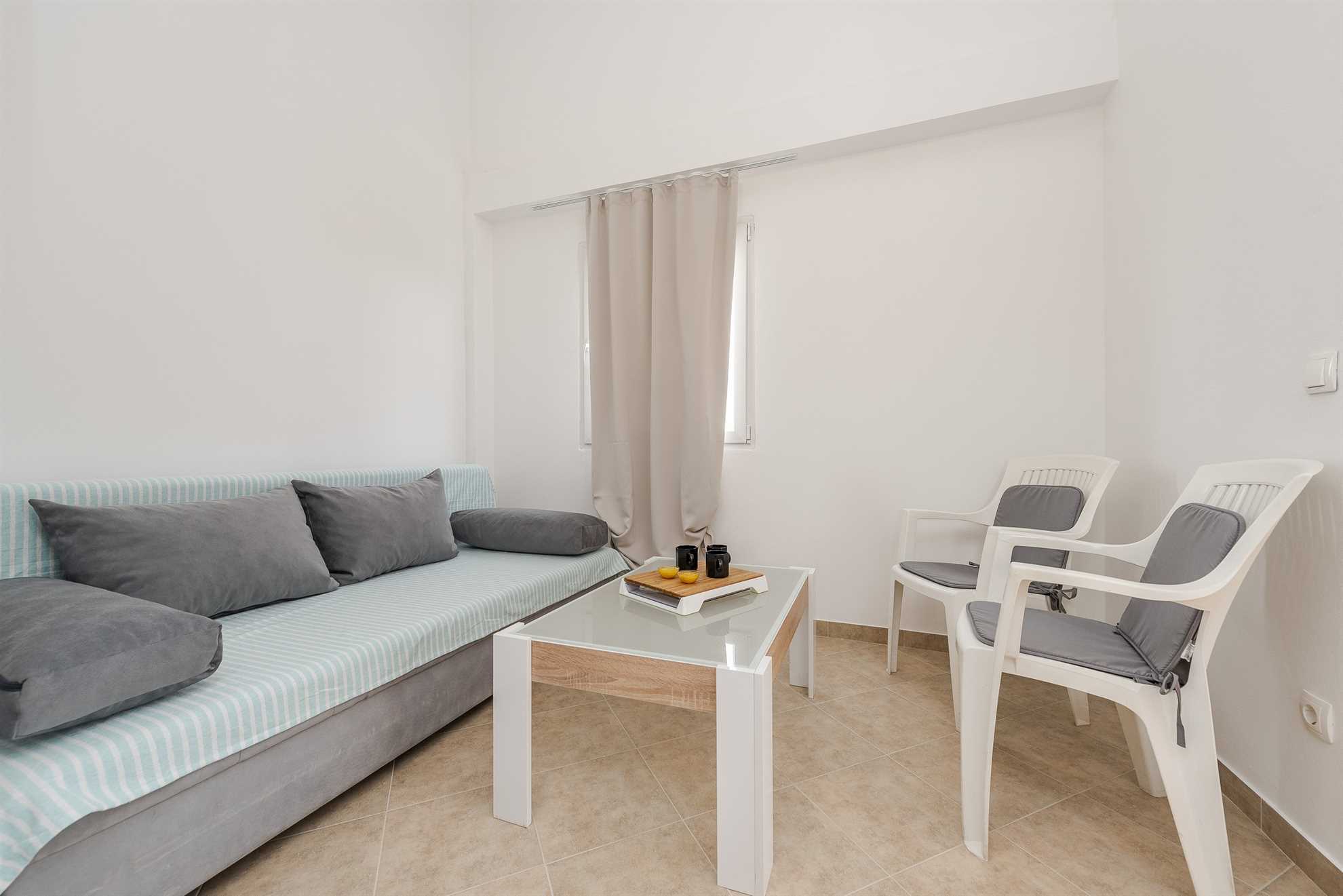 3 stars apartment | 100 m from sea and beach