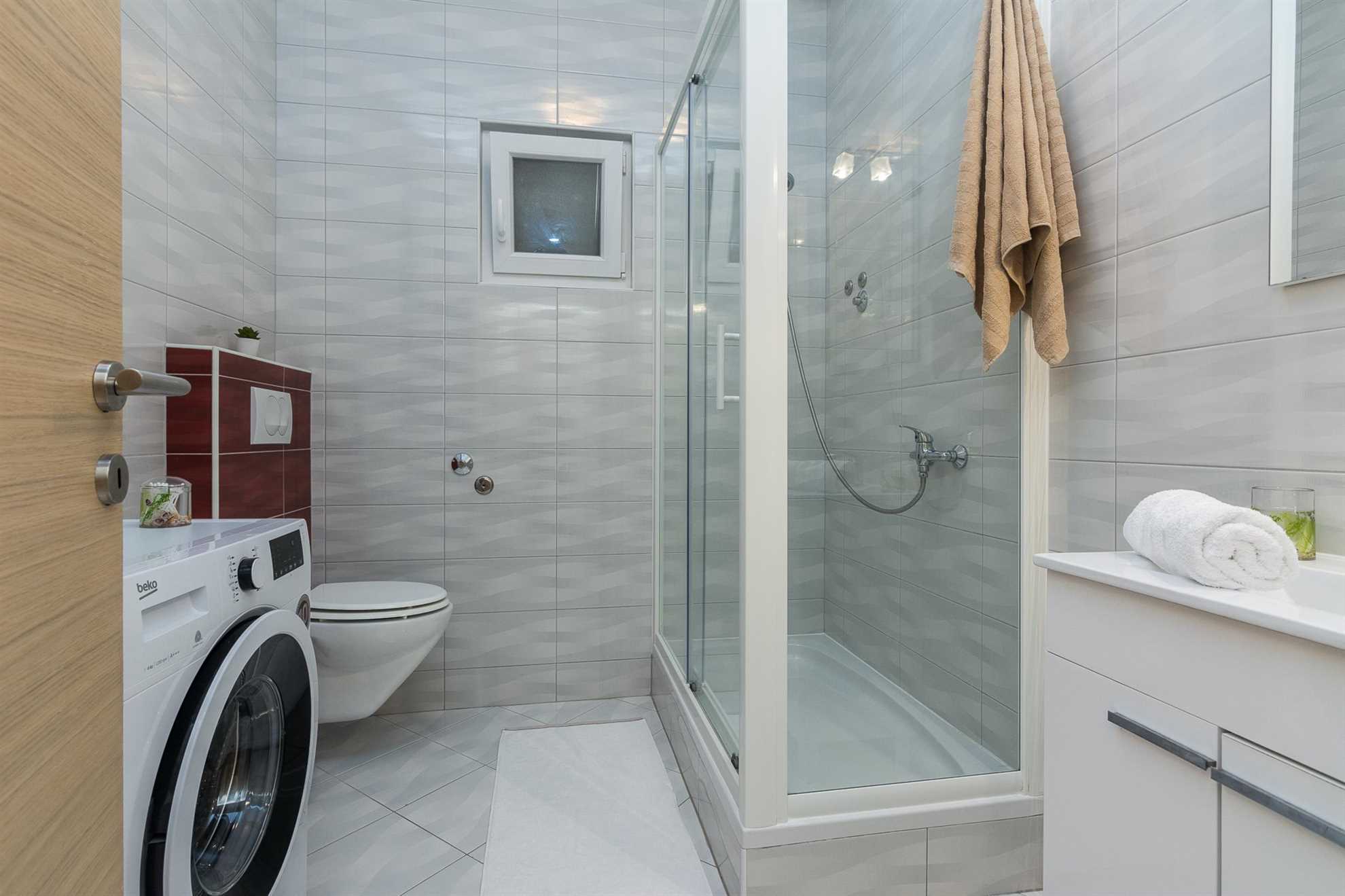 Modern studio apartment for 2 | 250 m from beach | air conditioning, WiFi, satellite tv