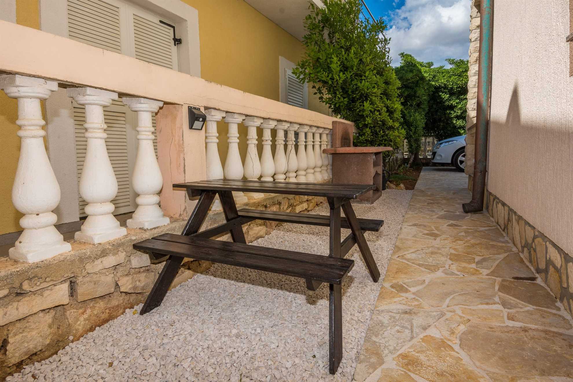 Ideal for 2 persons | apartment with garden and BBQ | Studio app