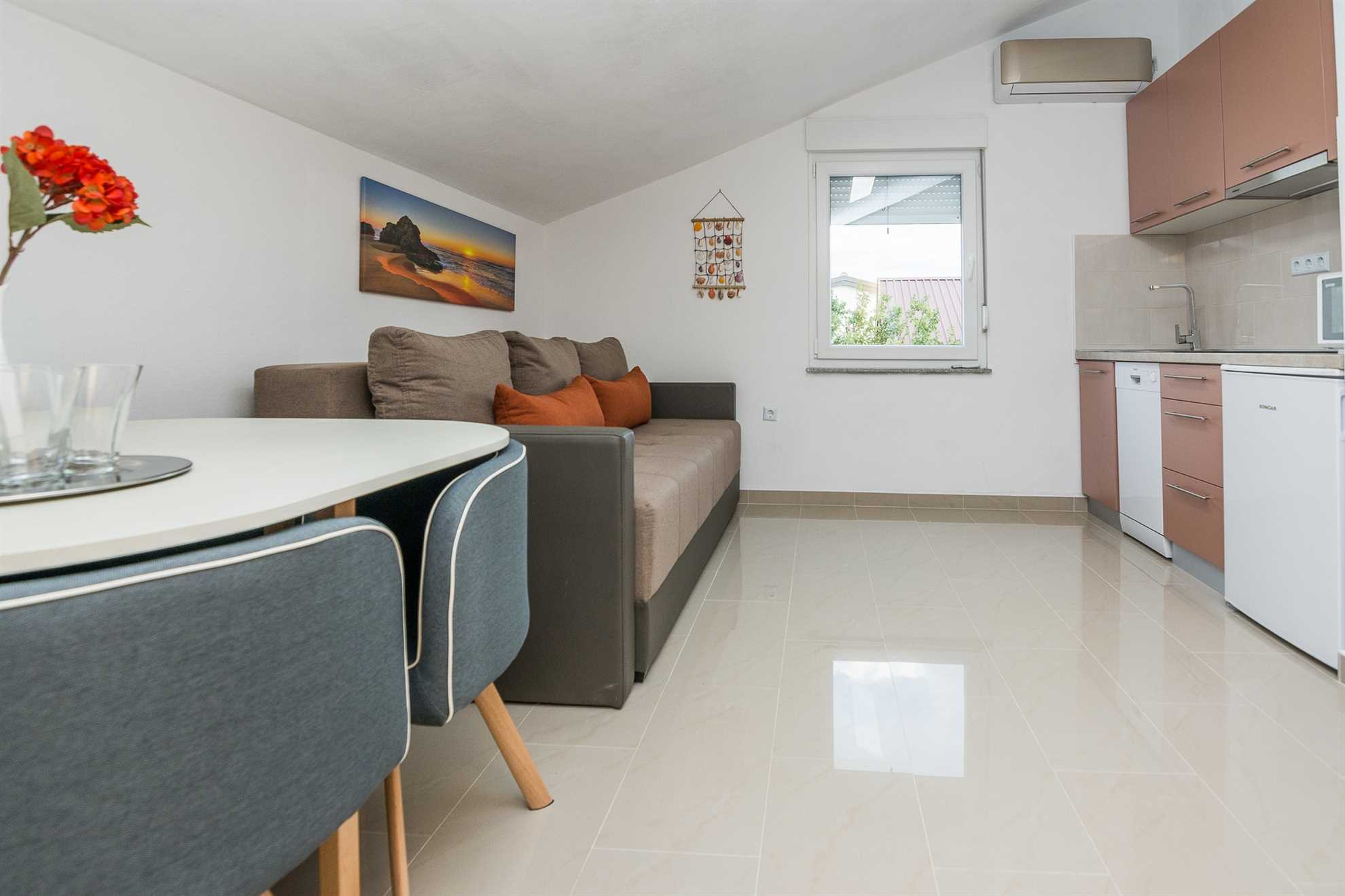 3 stars apartment | for 2-4 persons | just 70 m from beach