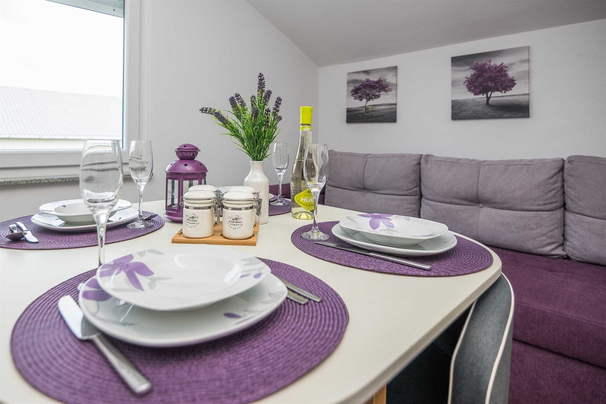3 stars apartment just 70 m from beach | air conditioning, Wi-Fi, satellite tv | for 2-4 persons