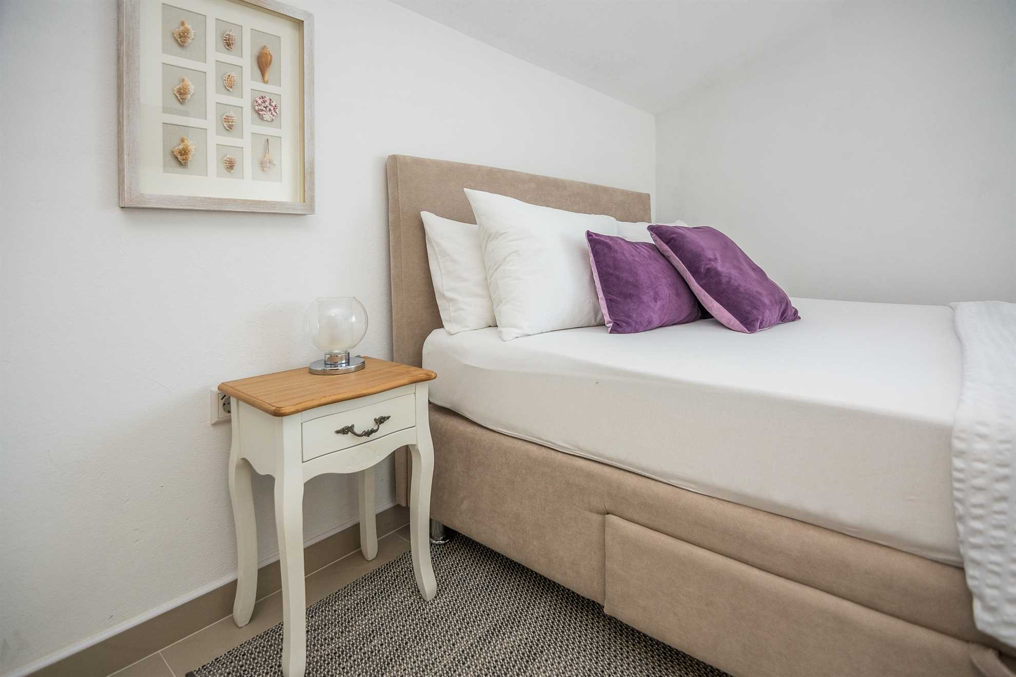 3 stars apartment just 70 m from beach | air conditioning, Wi-Fi, satellite tv | for 2-4 persons