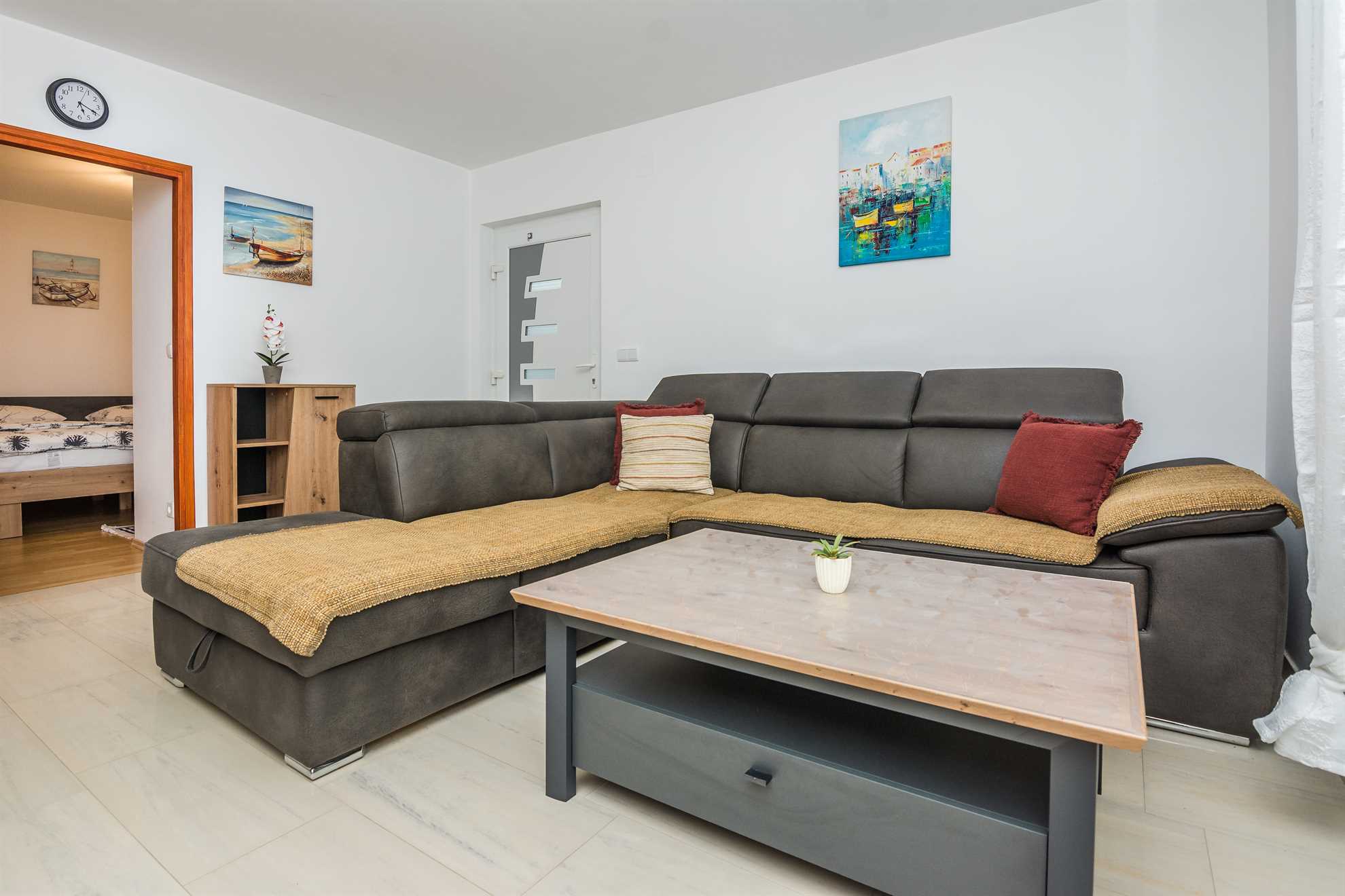 With air conditioning and Wi-Fi | for 2-4 persons | quiet area