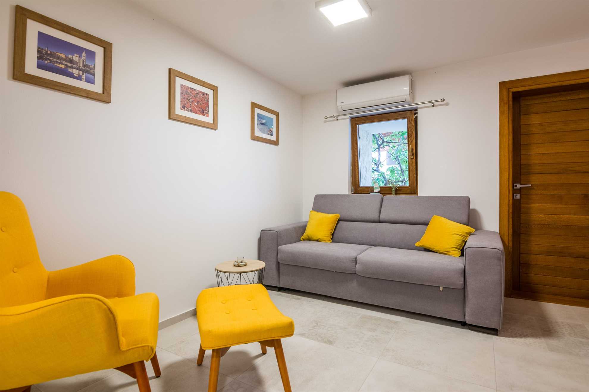 Ideal for 4 persons | Stone modern house | 200 m from beach