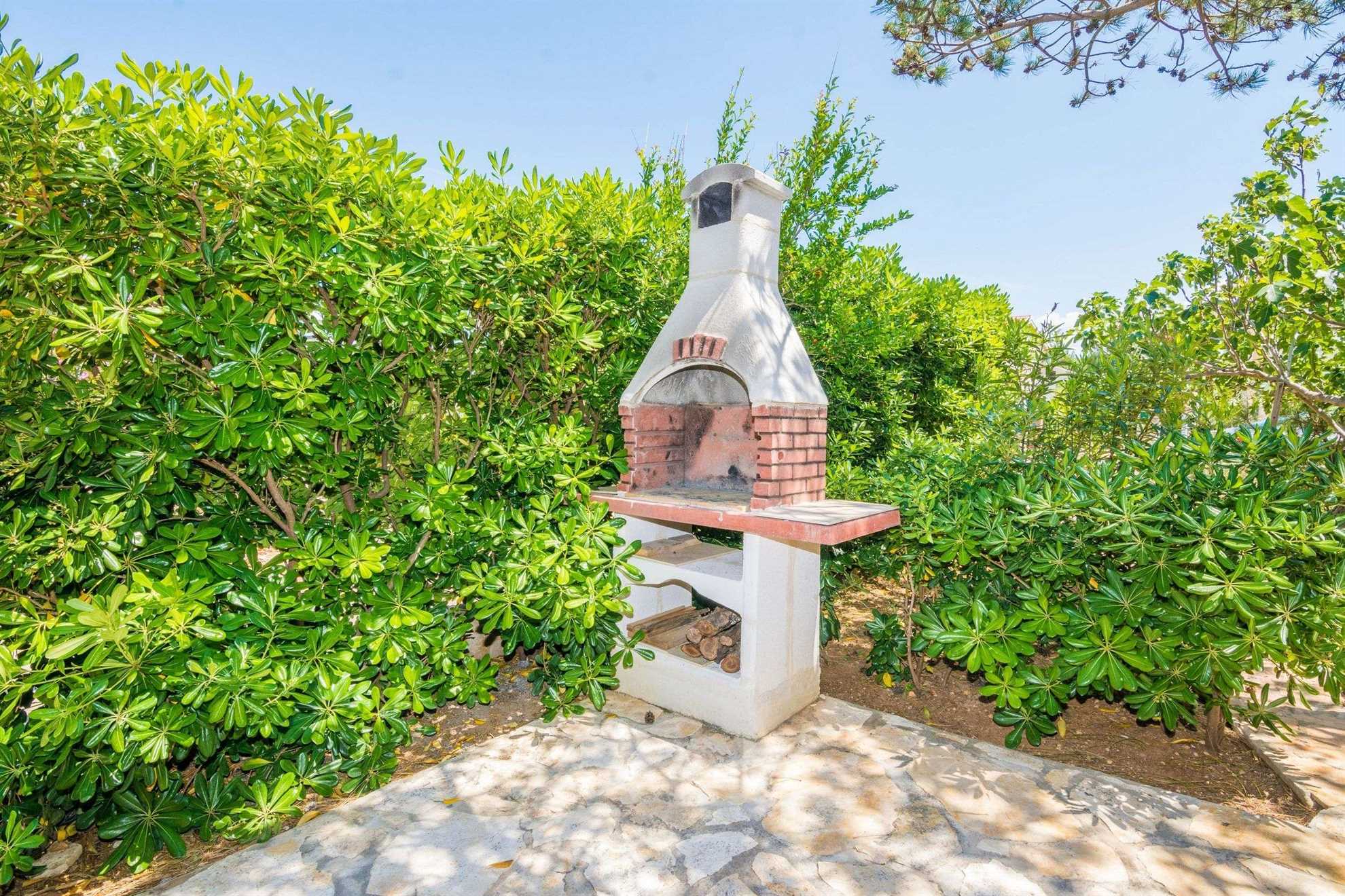 Ideal for 4 persons | Stone modern house | 200 m from beach