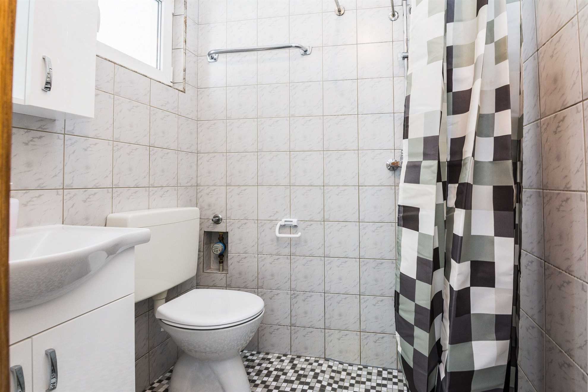 Apartment for 2-4 persons | 250 m from beach | fully equipped