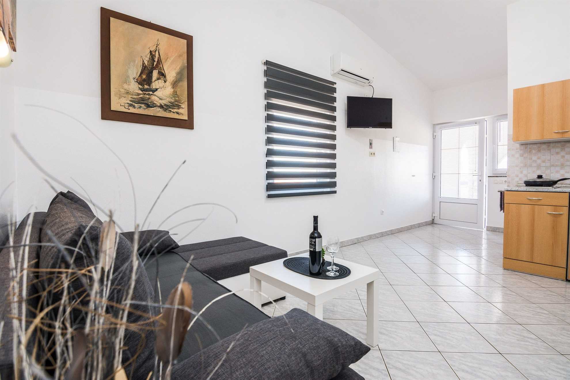 3 stars apartment | for 2-4 persons | 250 m from beach