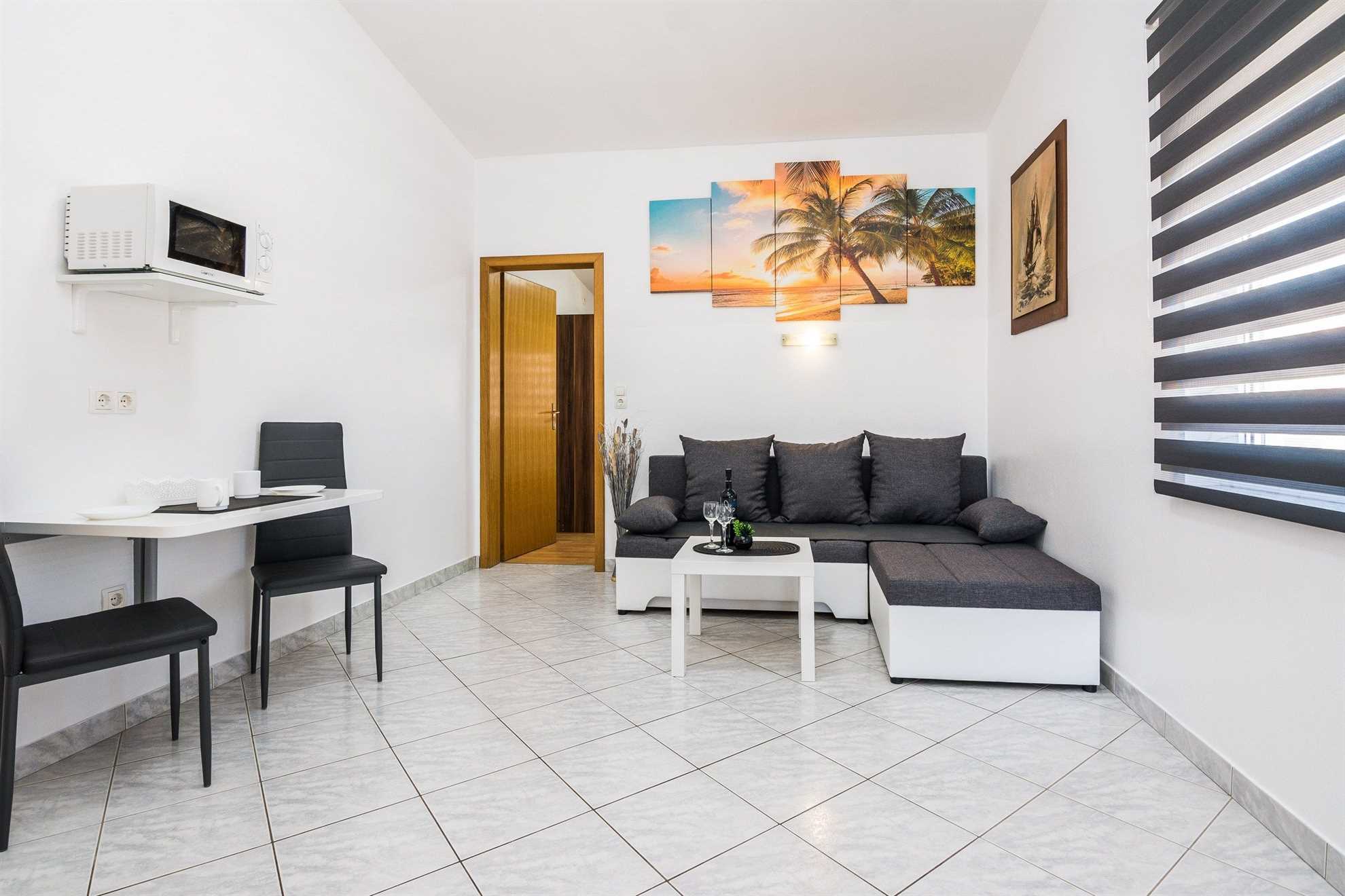3 stars apartment | for 2-4 persons | 250 m from beach