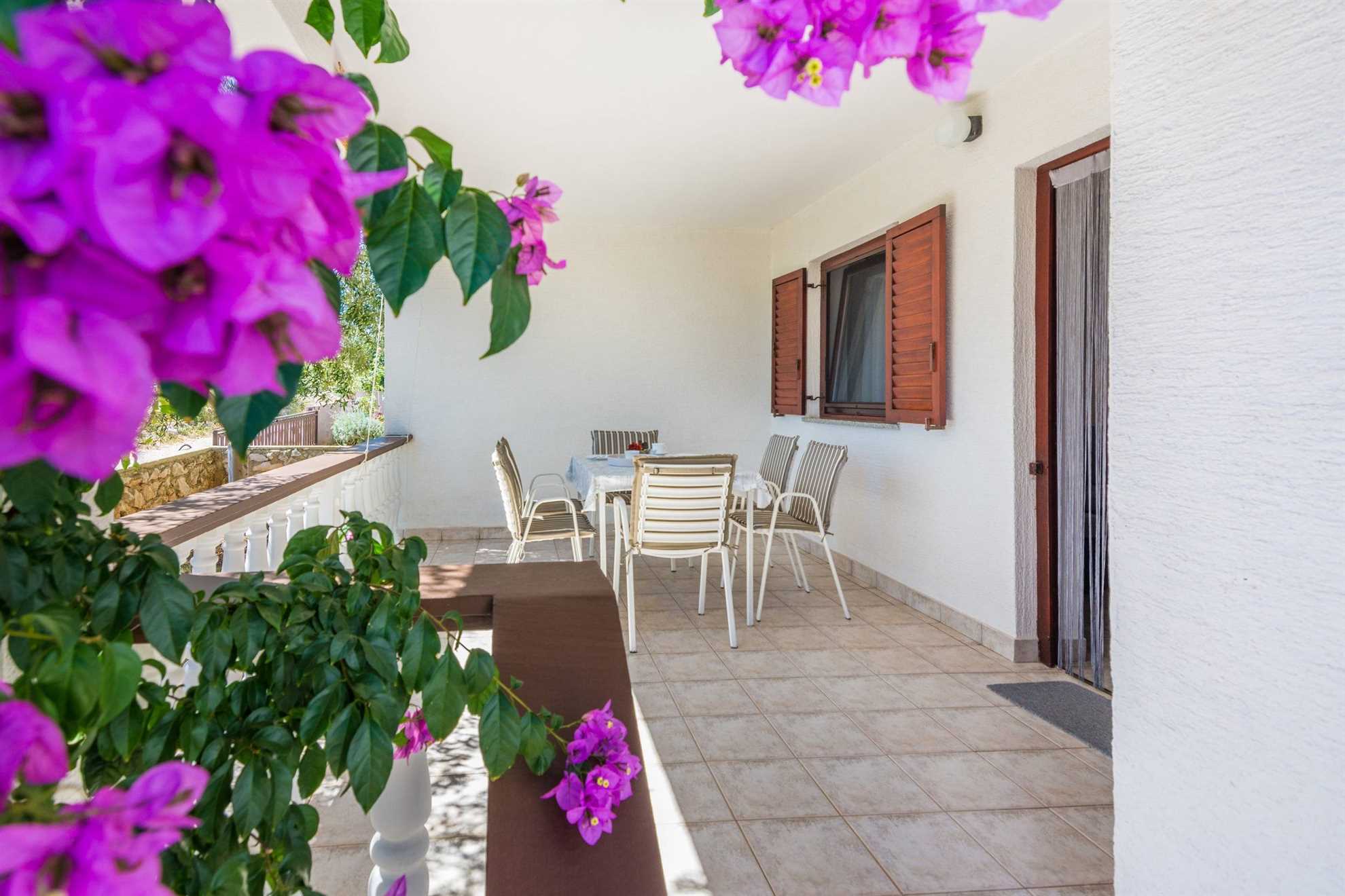 3 stars apartment | 300 m from sea and beach | ideal for 4 pers.