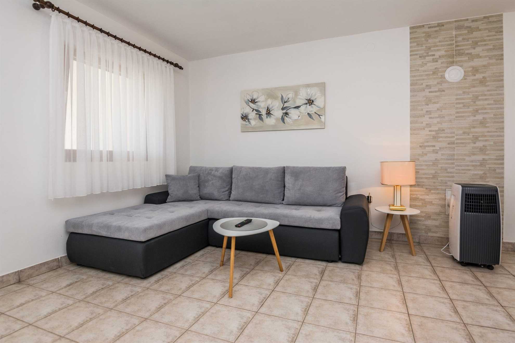 3 stars apartment | 300 m from sea and beach | ideal for 4 pers.