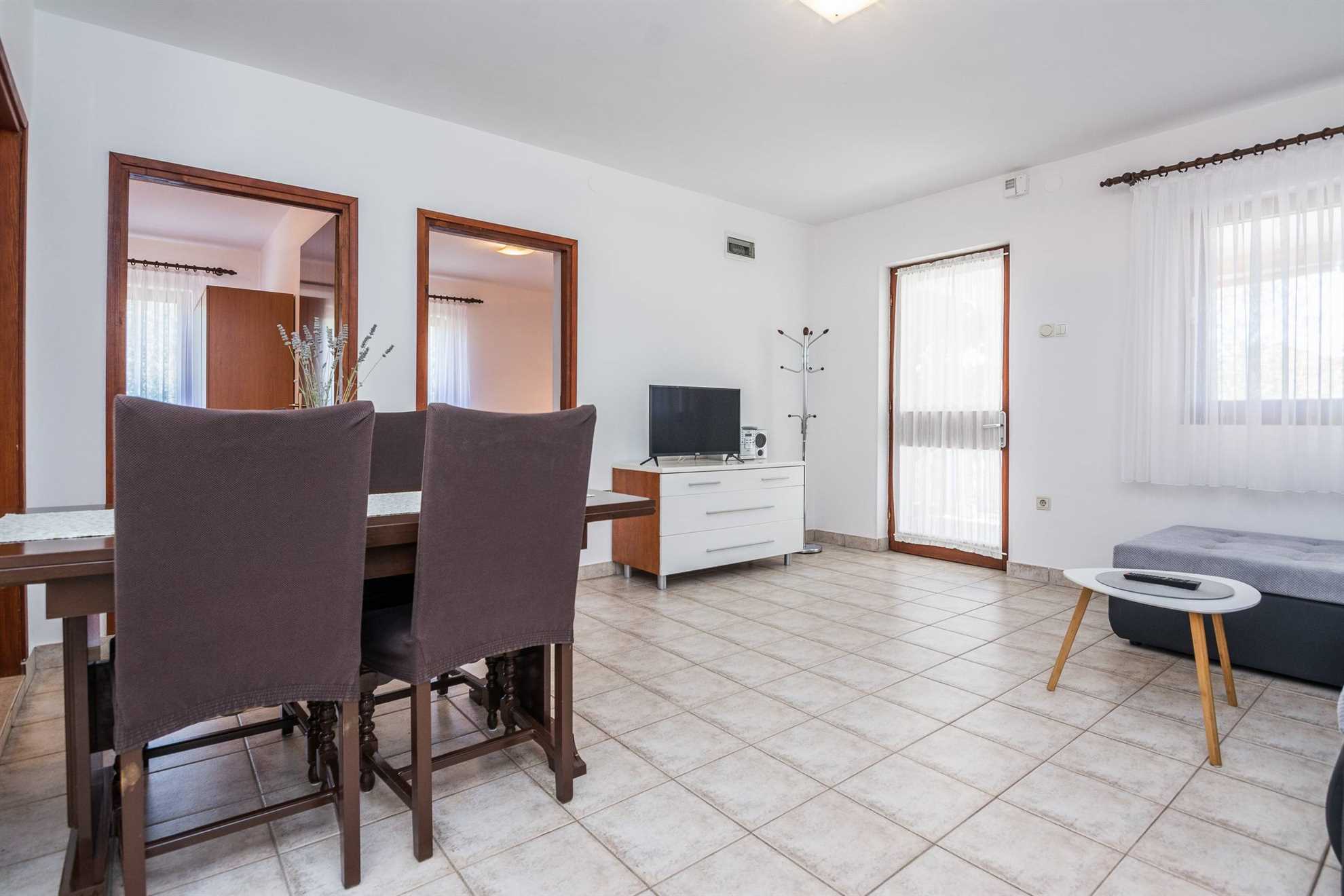 3 stars apartment | 300 m from sea and beach | ideal for 4 pers.