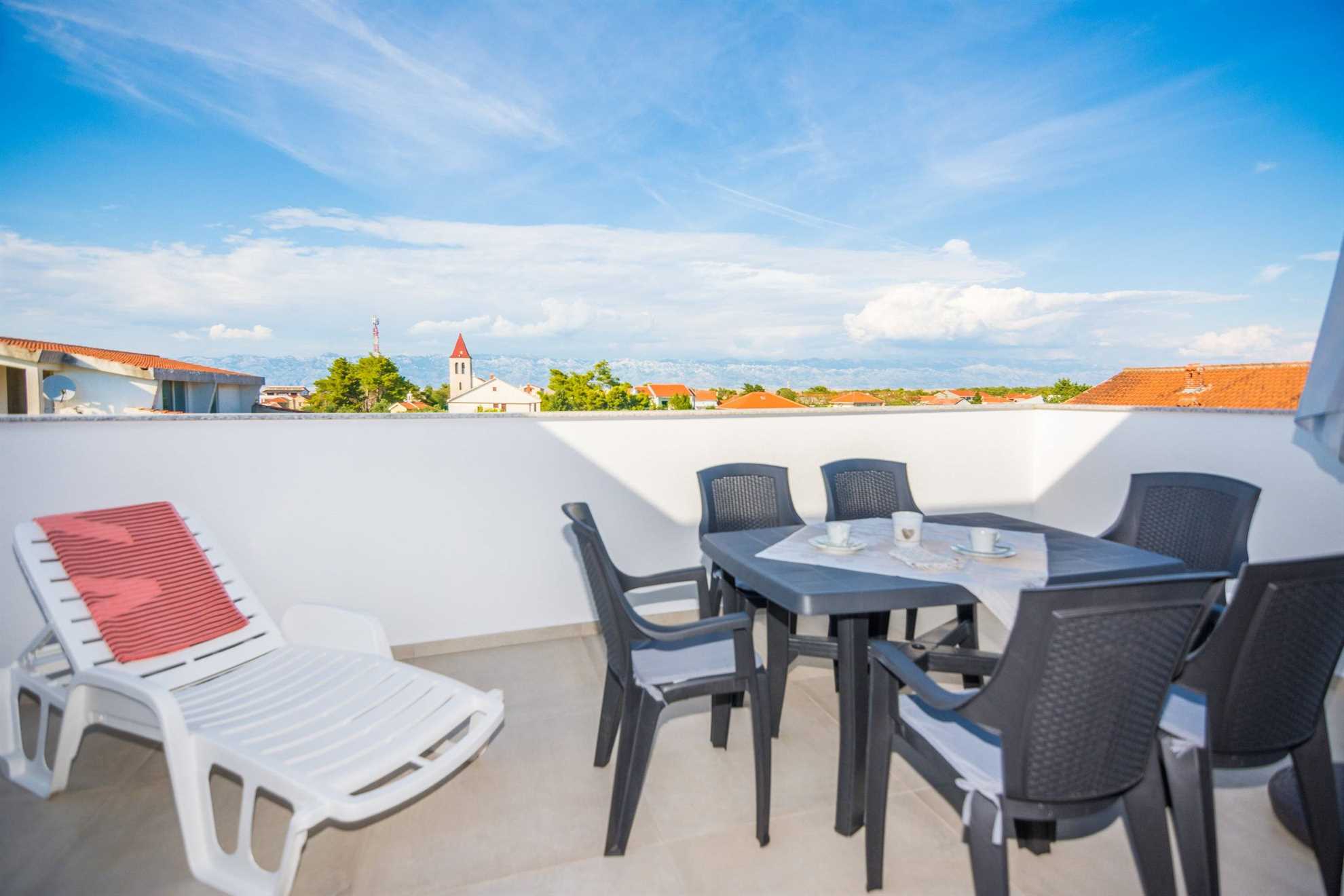 Luxurious | Private pool | Apartment  for 4-6 persons | Air conditioning, satelite tv, wifi Internet