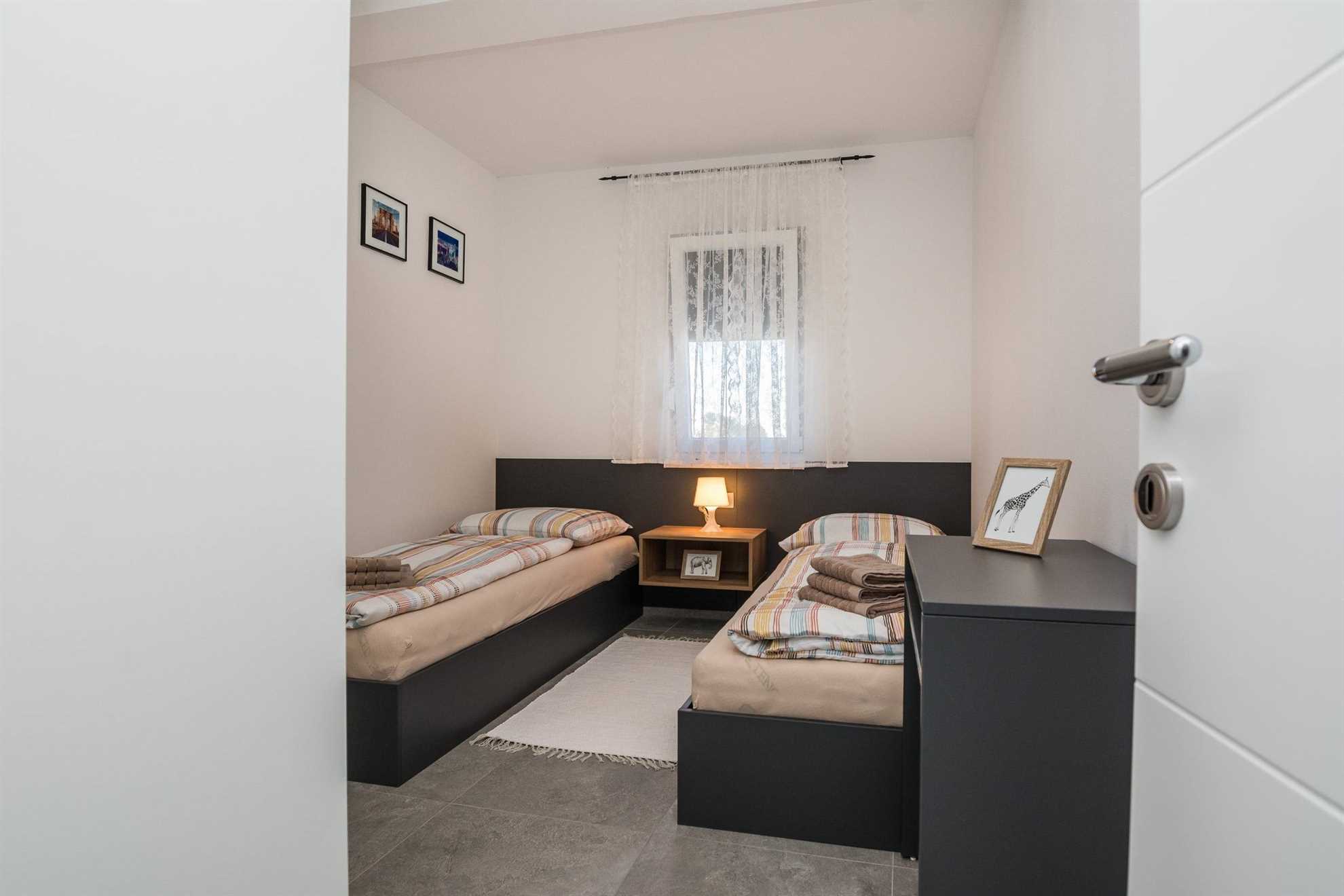 Luxurious | Private pool | Apartment  for 4-6 persons | Air conditioning, satelite tv, wifi Internet