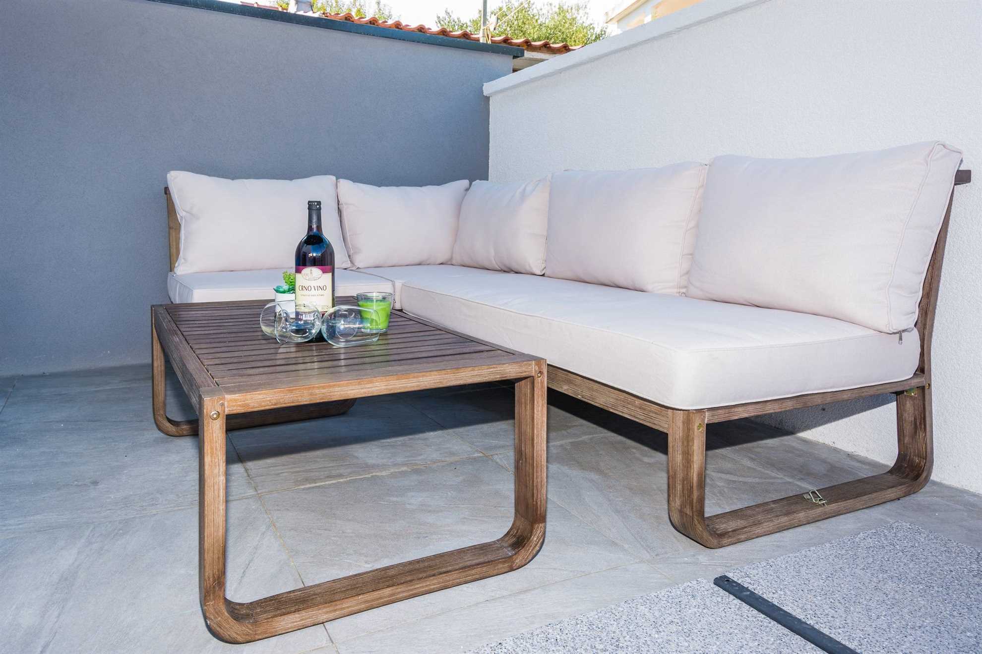 Luxurious | Private pool | Apartment  for 4-6 persons | Air conditioning, satelite tv, wifi Internet
