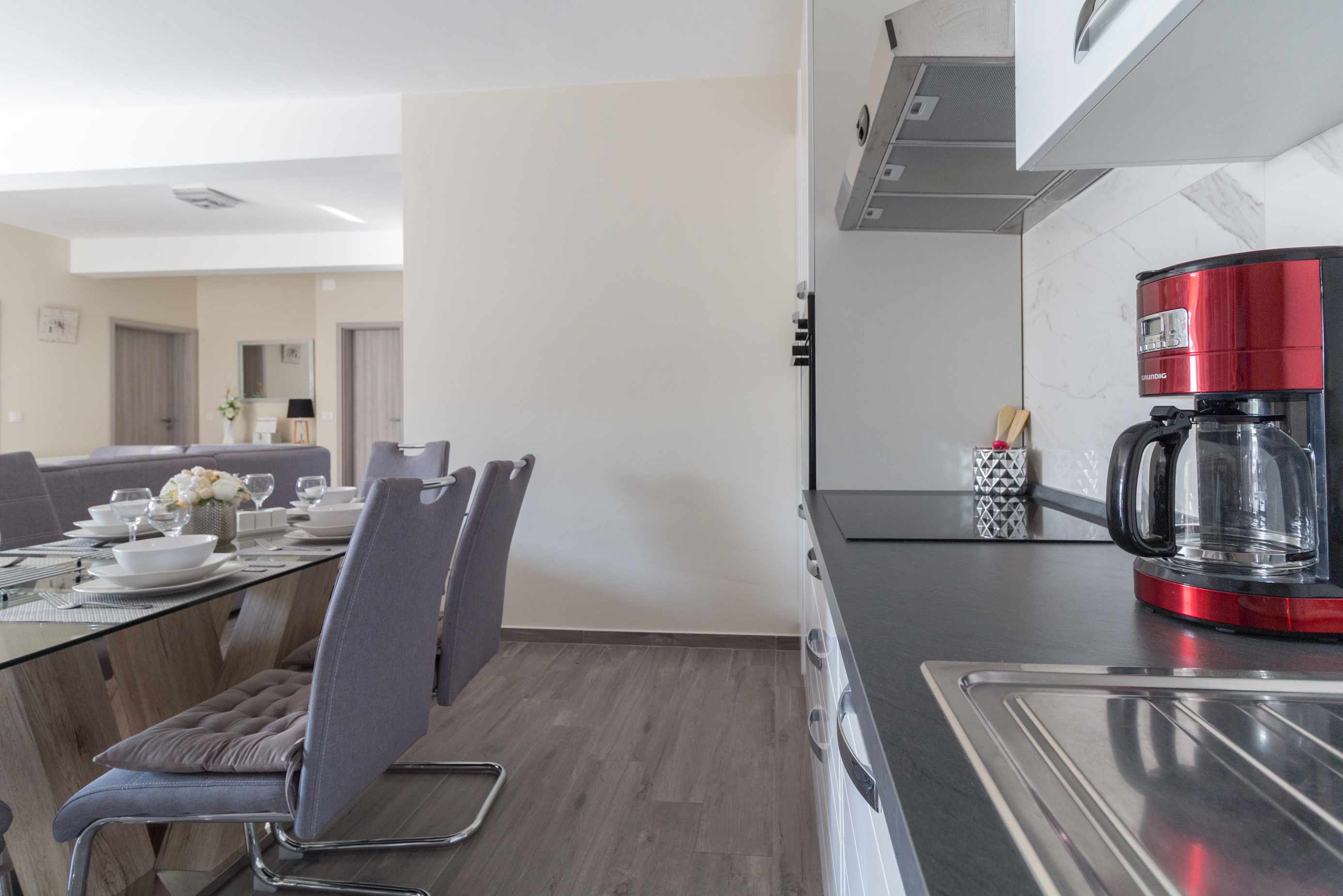 Luxurious | Villa  for 6 persons | Swimmingpool | Just 150m from beach