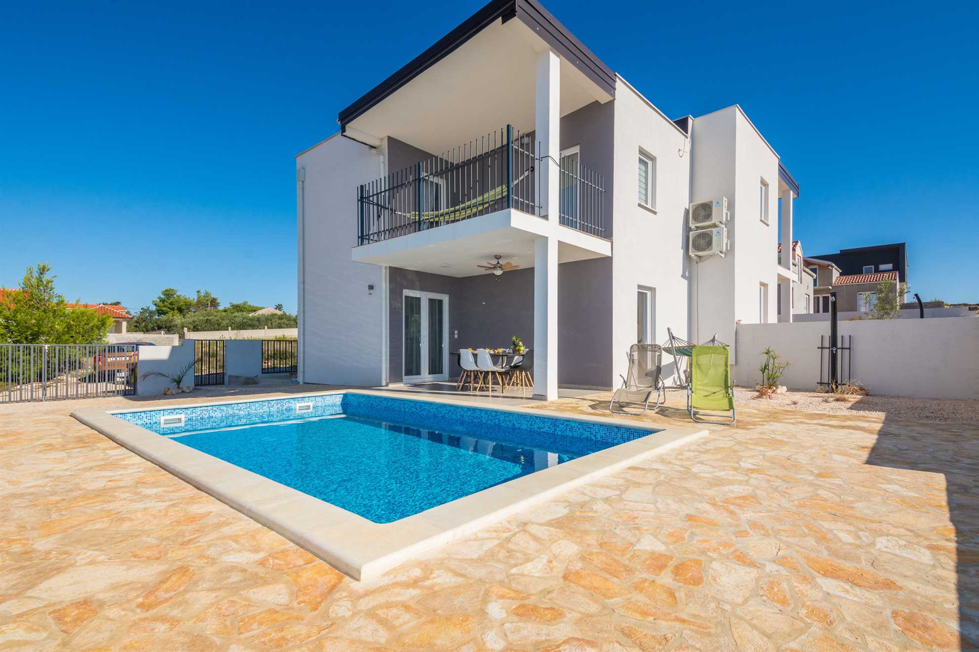 Villa | 6-8 persons | swimming pool | sea view