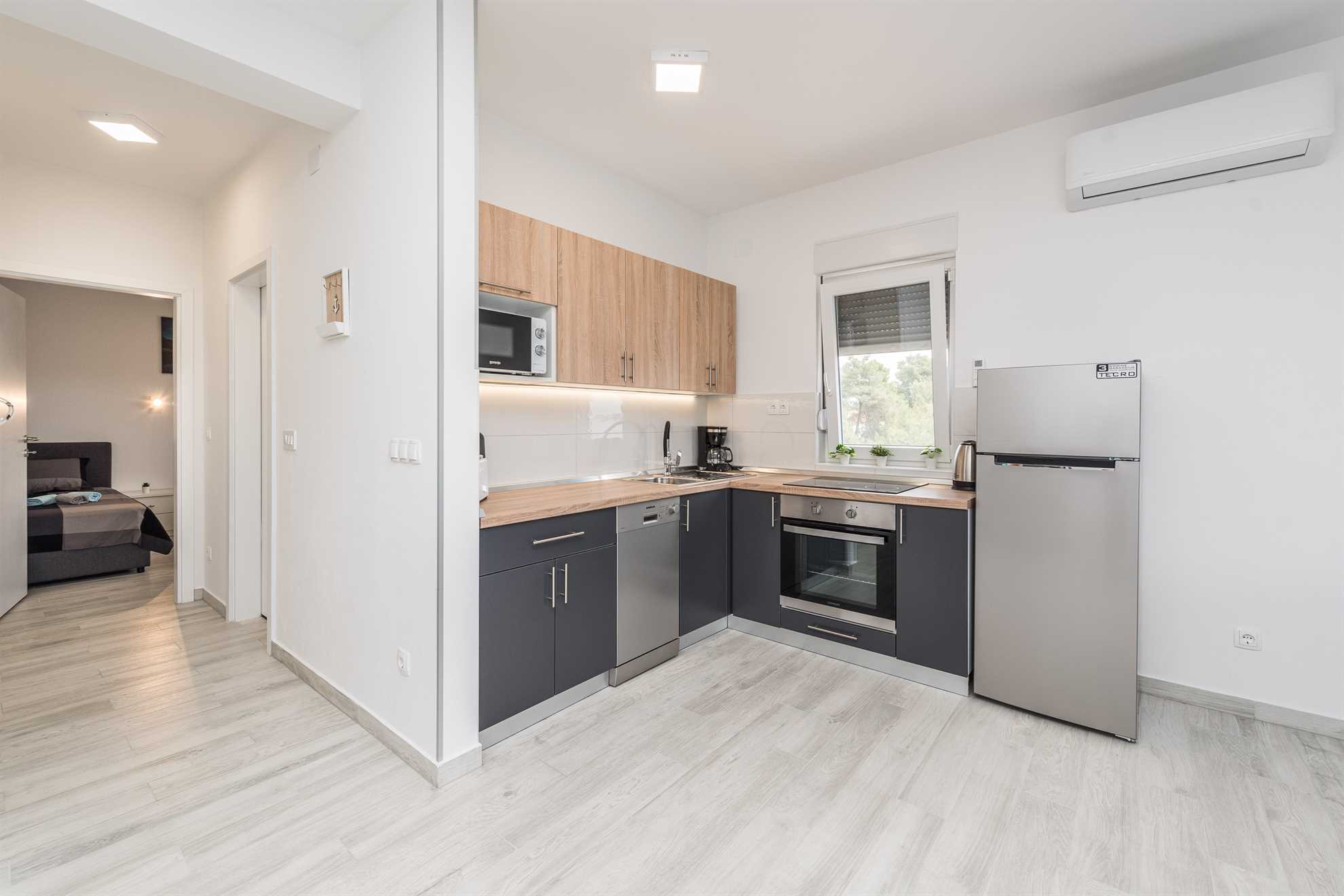 Apartment in a quiet area | for 6 persons | partial sea view