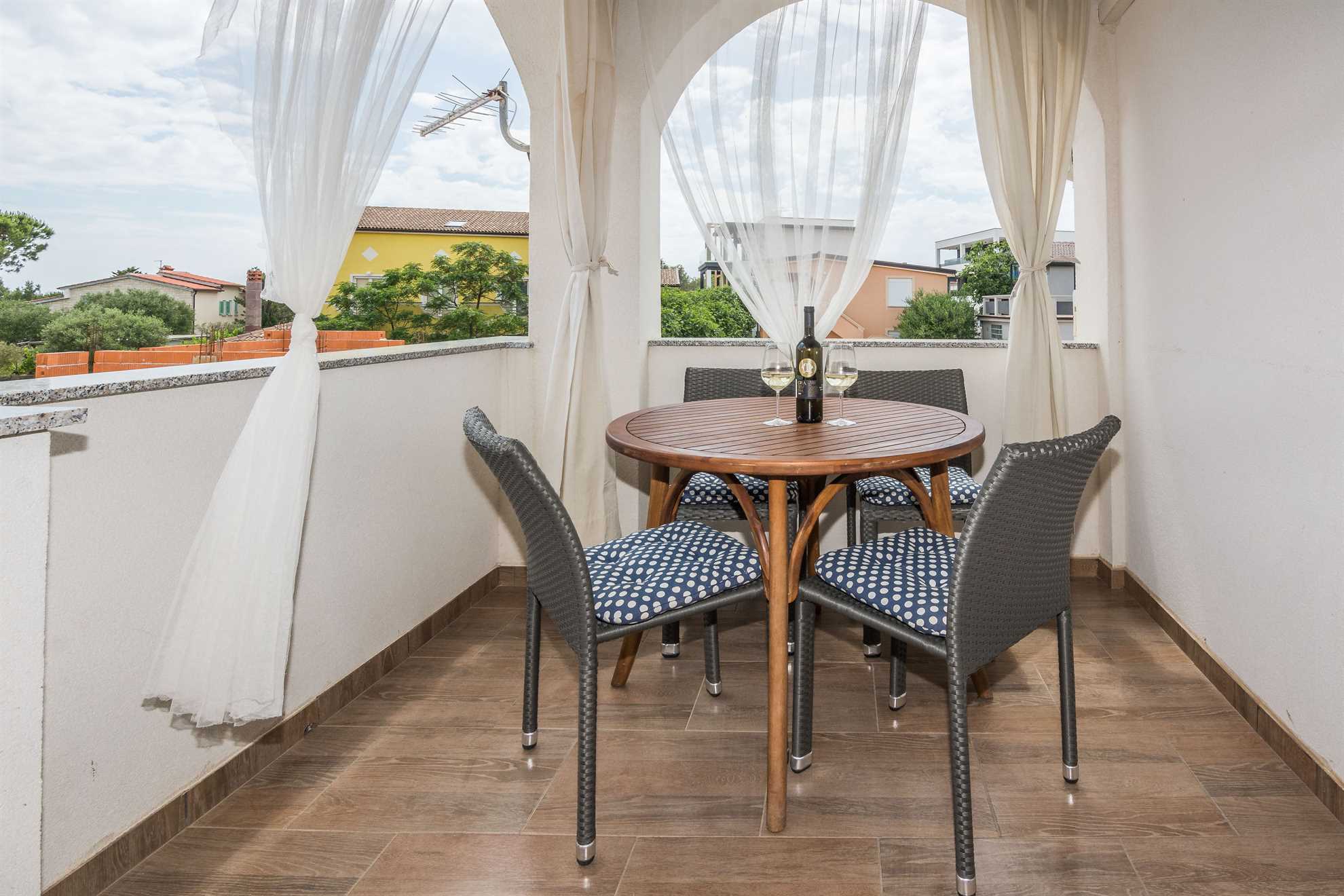 Studio apartment for 2 | 200 m from the beach