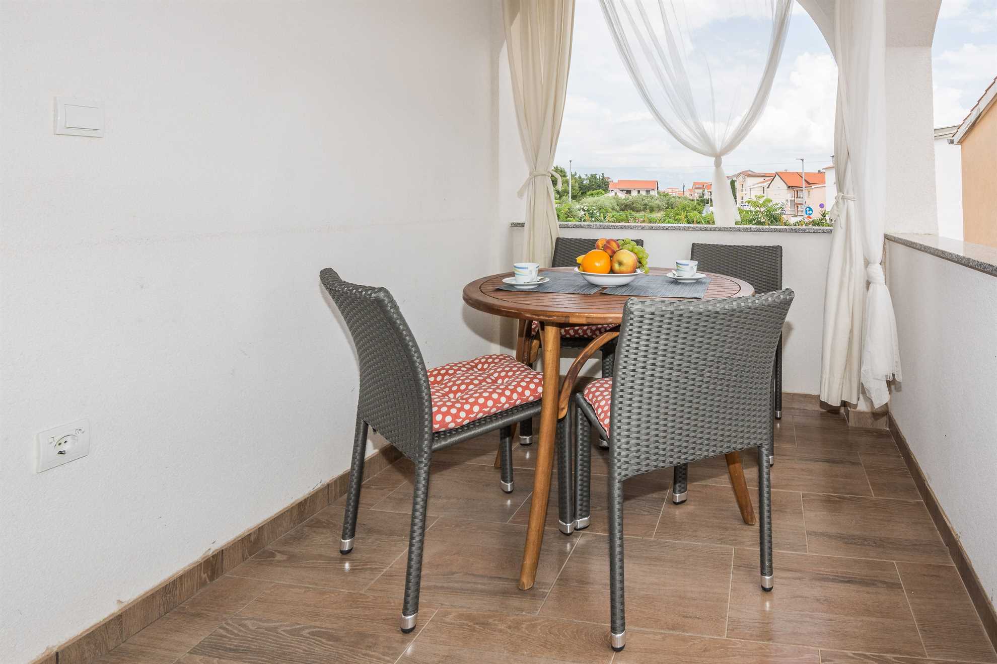 200 m from beach | apartment ideal for family | for 2 persons