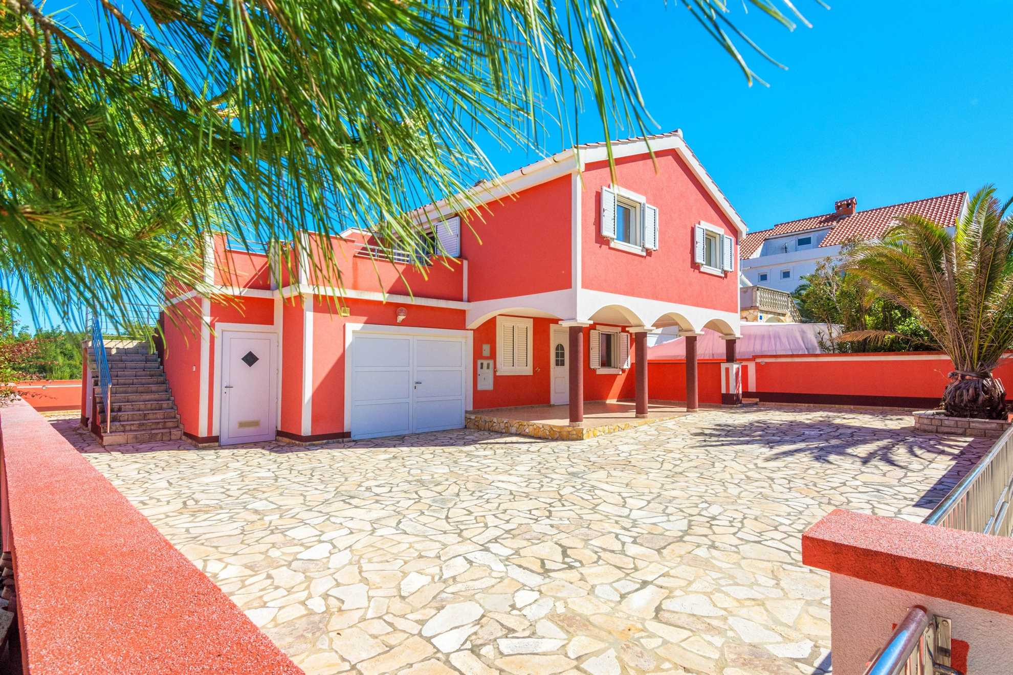 Apartment for 4-5 persons | Quiet location | Sea view