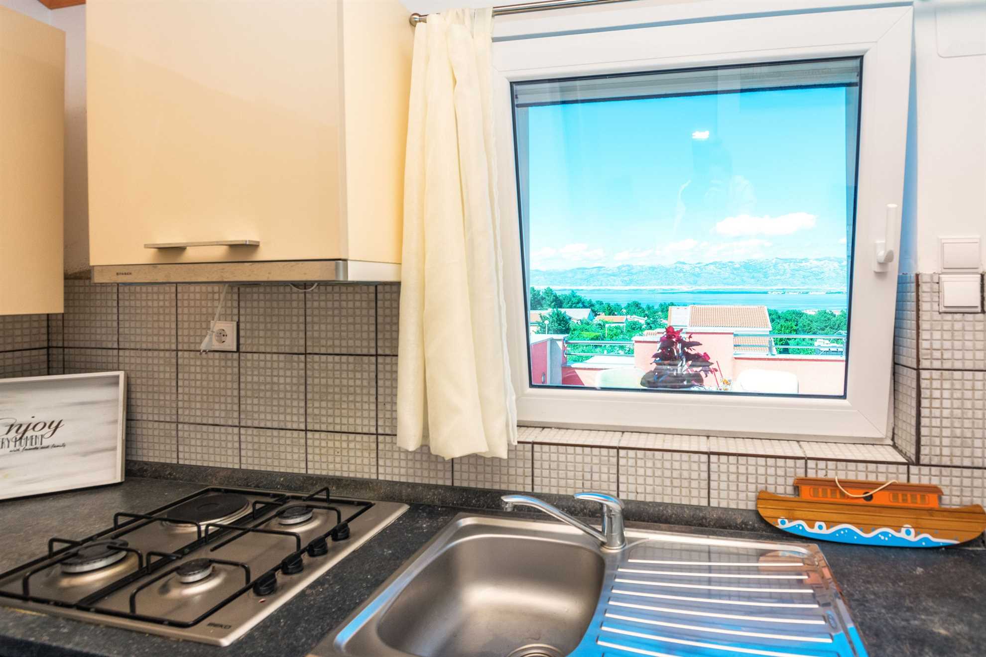 Quiet location | Apartment for 4-5 persons | Sea view