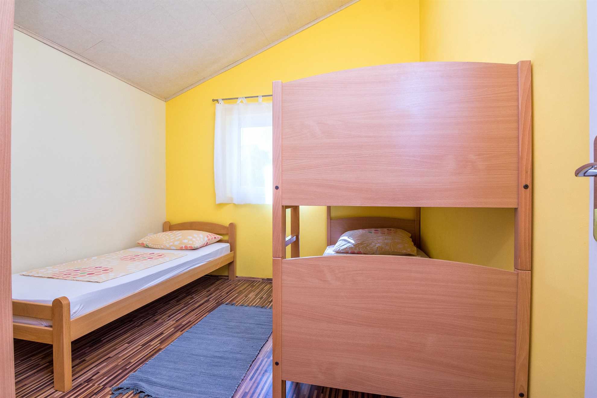 Quiet location | Apartment for 4-5 persons | Sea view