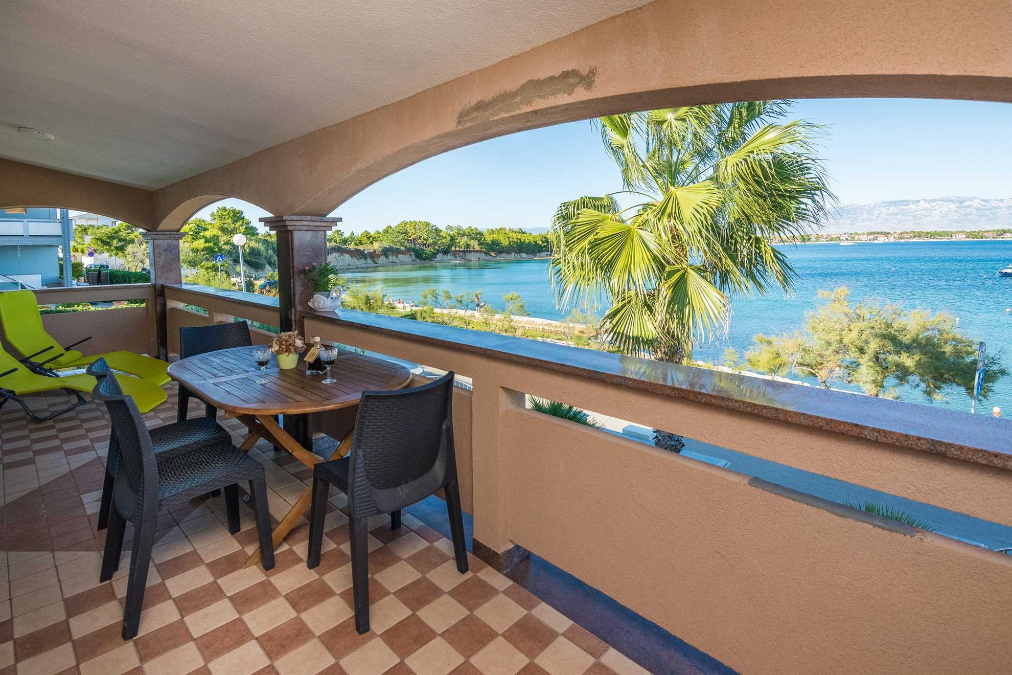 Apartment just 20 m from beach | fully equipped | ideal for 4 persons