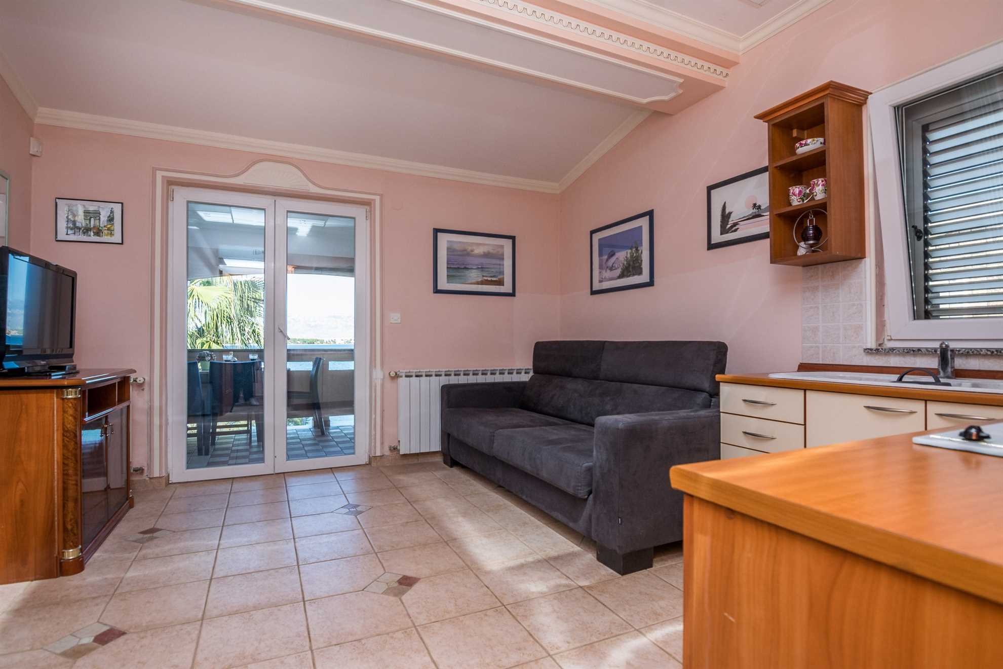 Apartment just 20 m from beach | fully equipped | ideal for 4 persons