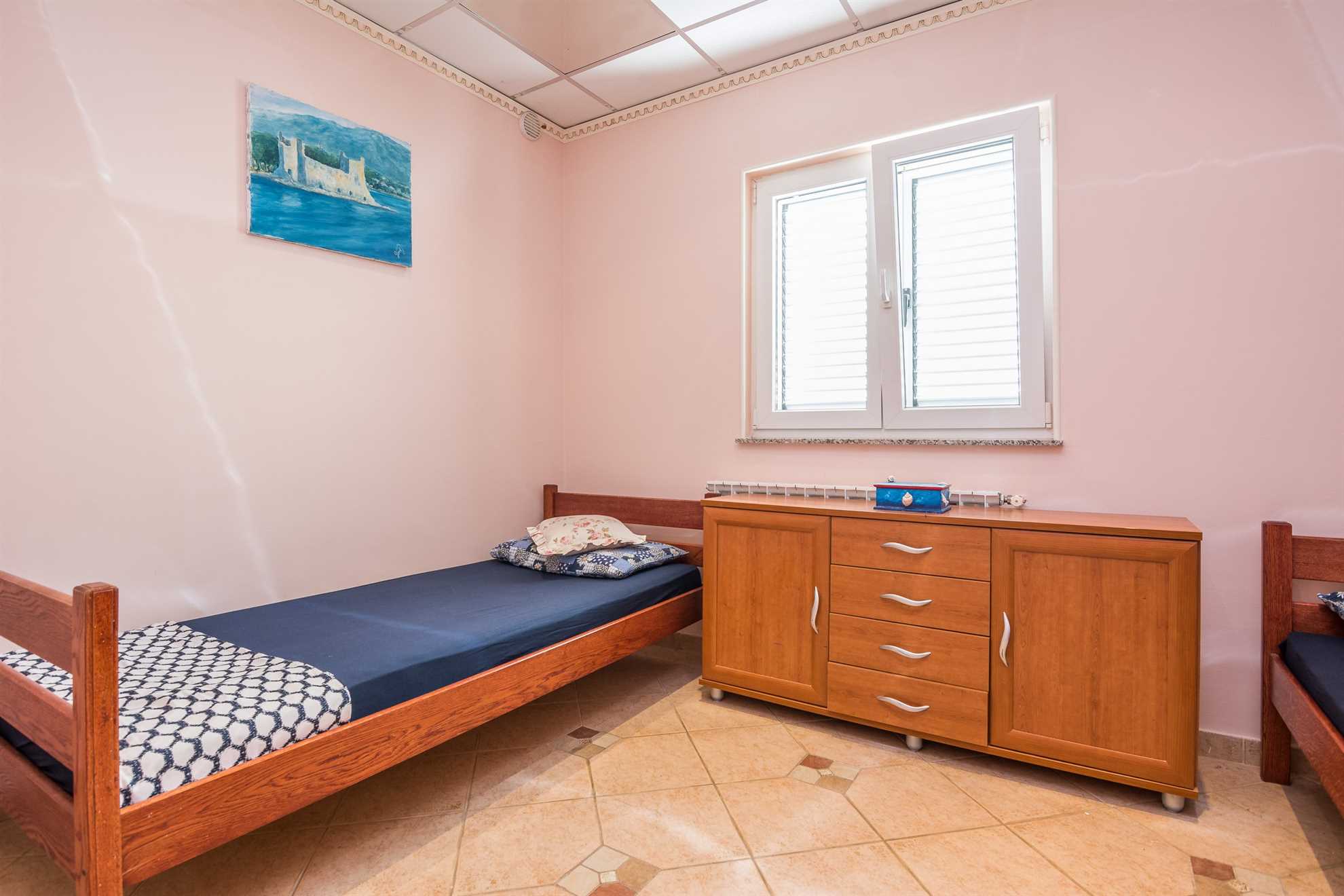 Apartment for 4-6 per. | Sea view | Beachfront