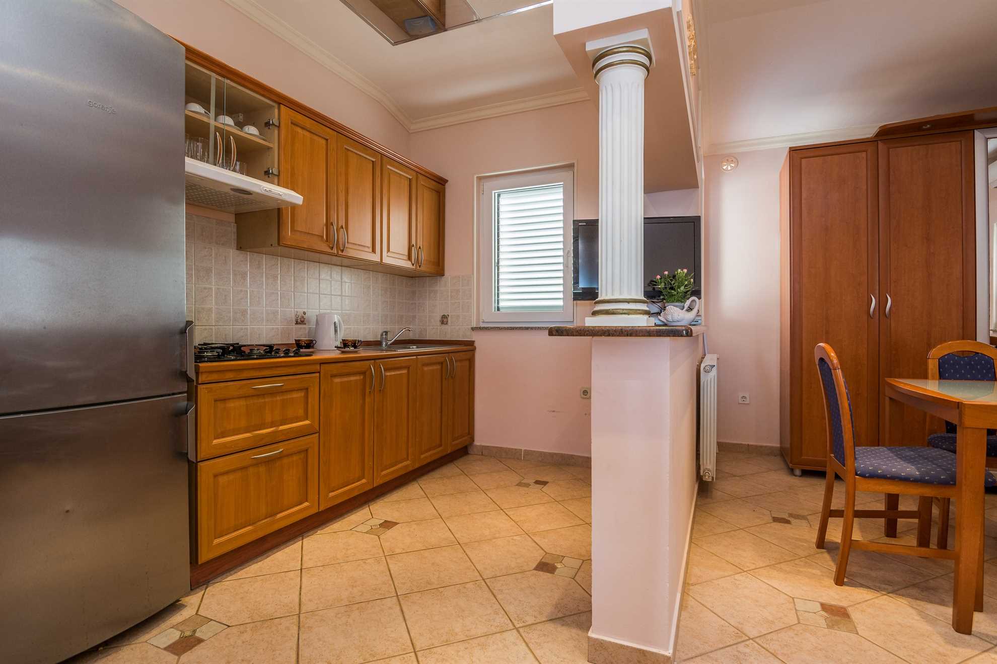 Apartment for 4-6 per. | Sea view | Beachfront