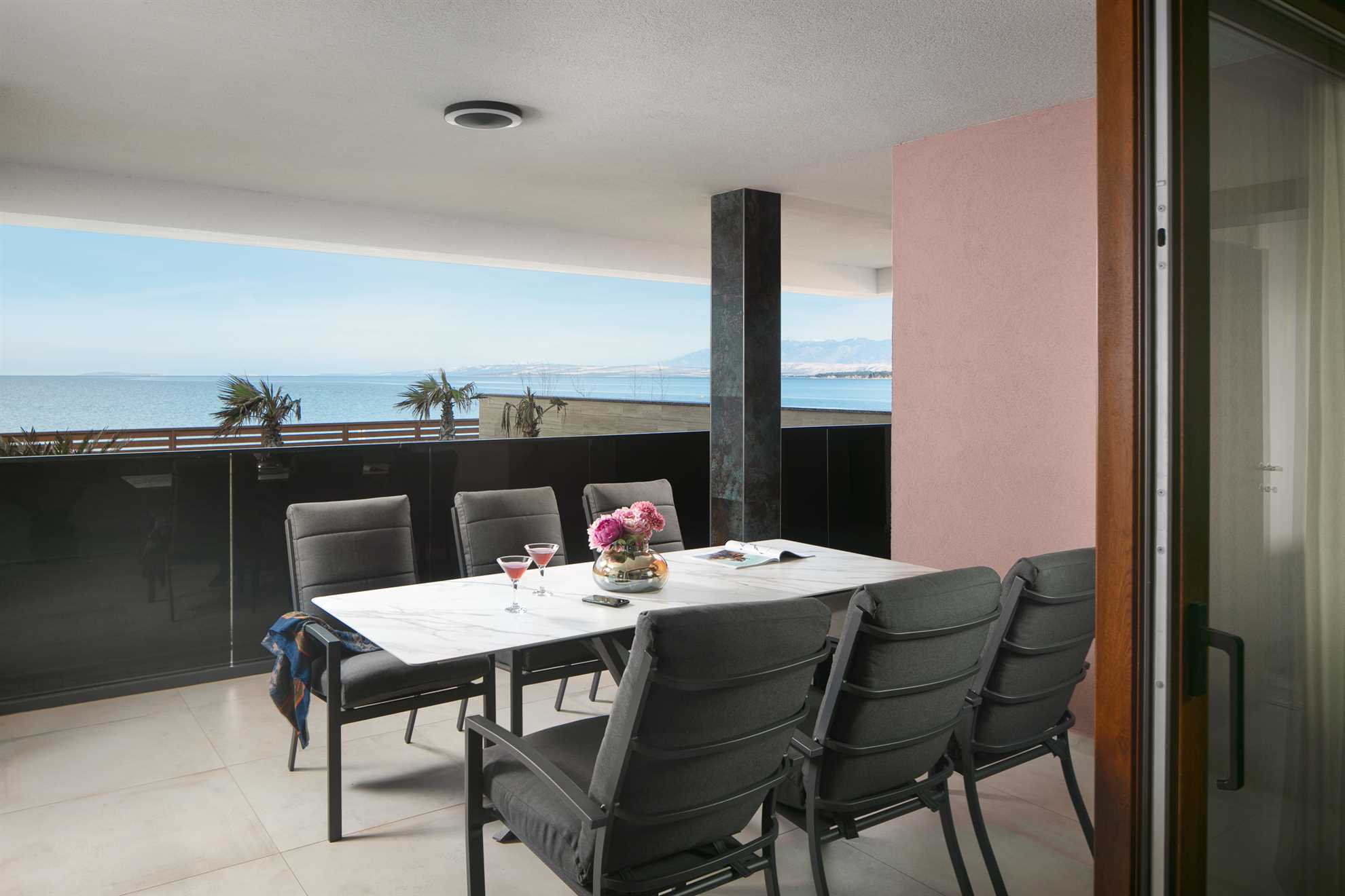 Luxurious app for 4 persons | 2 swimming pools | Sea View