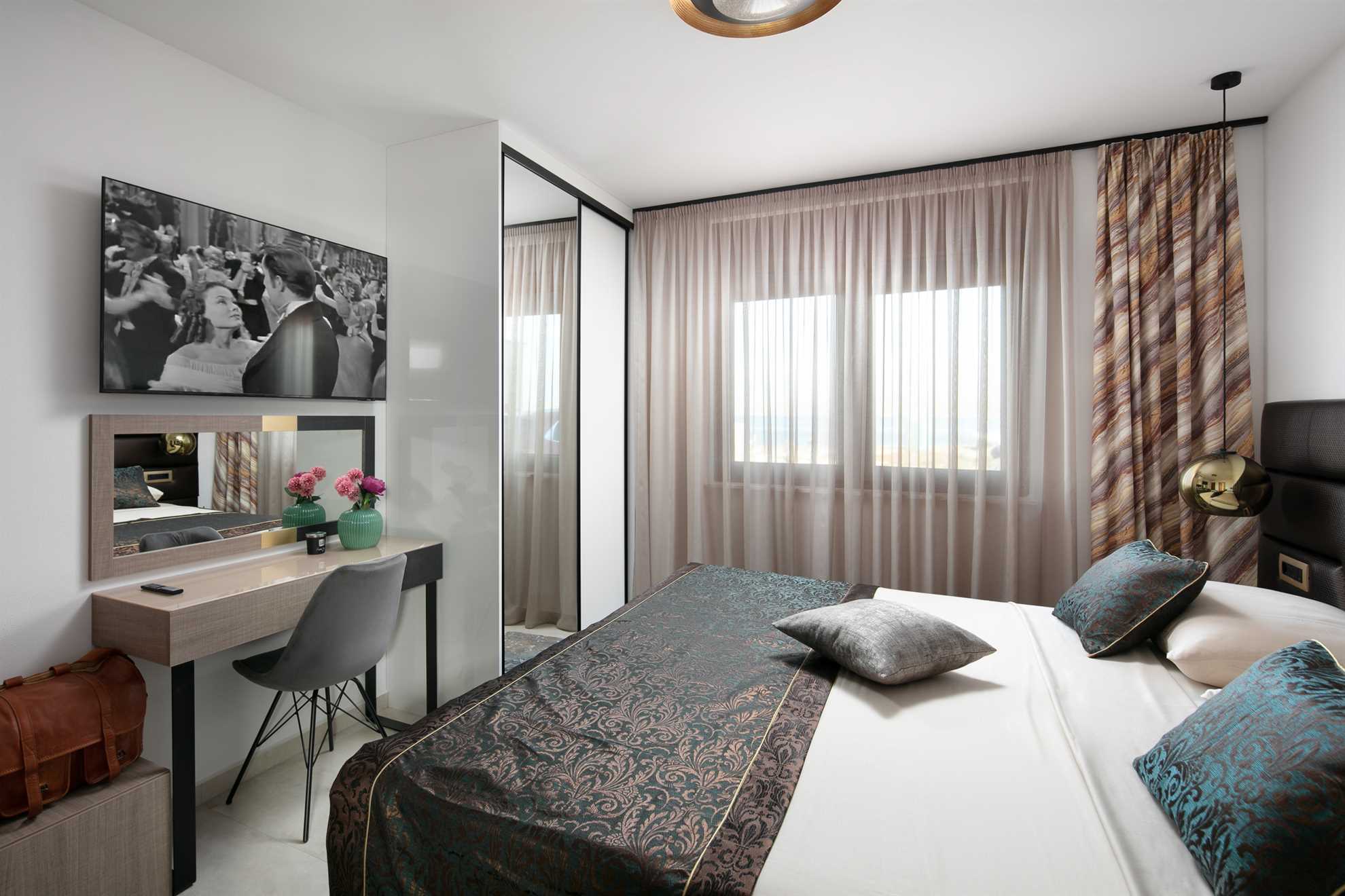 Luxurious app for 4 persons | 2 swimming pools | Sea View