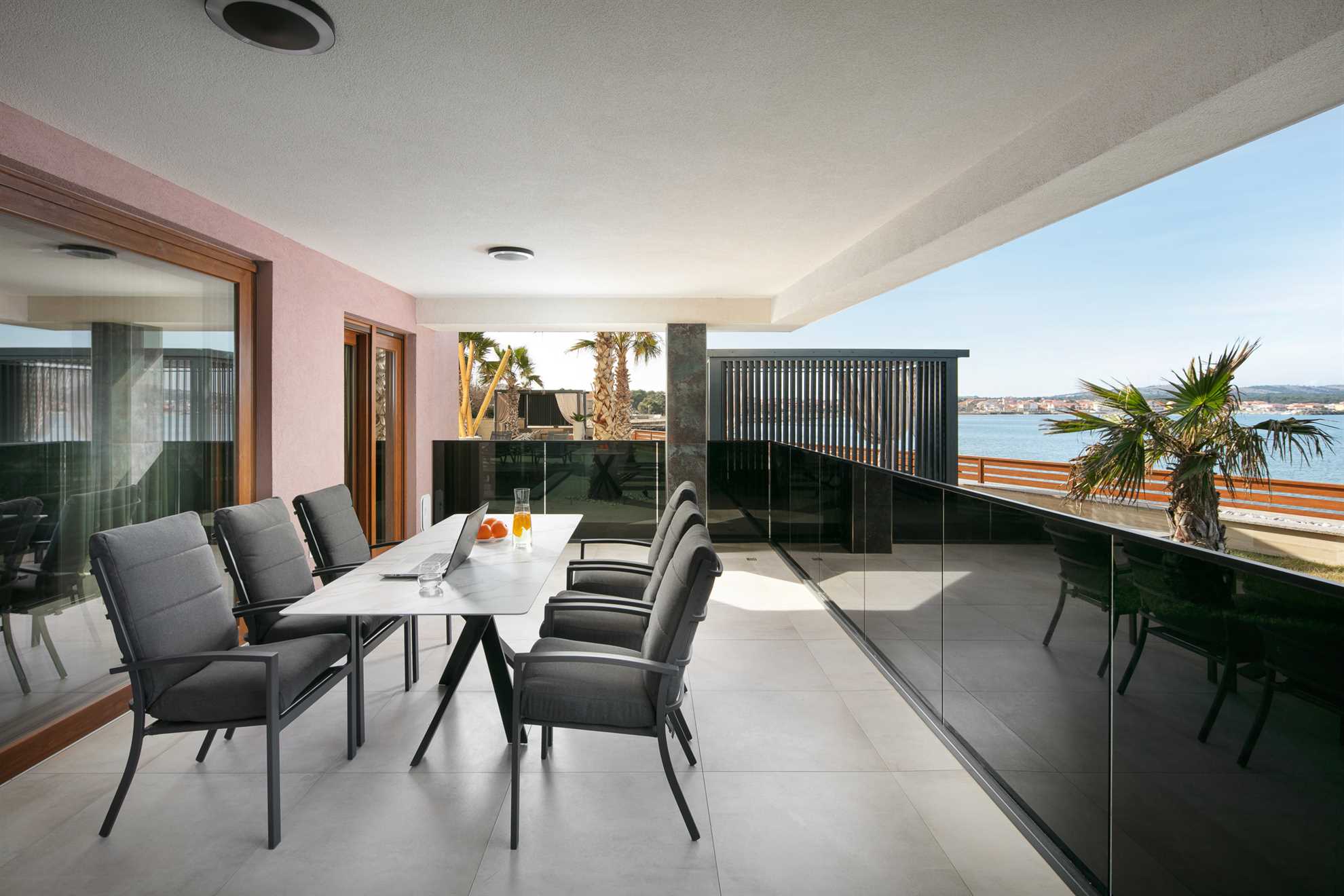 Uz plažu | 5* | Smještaj za 4 osobe | Bazen