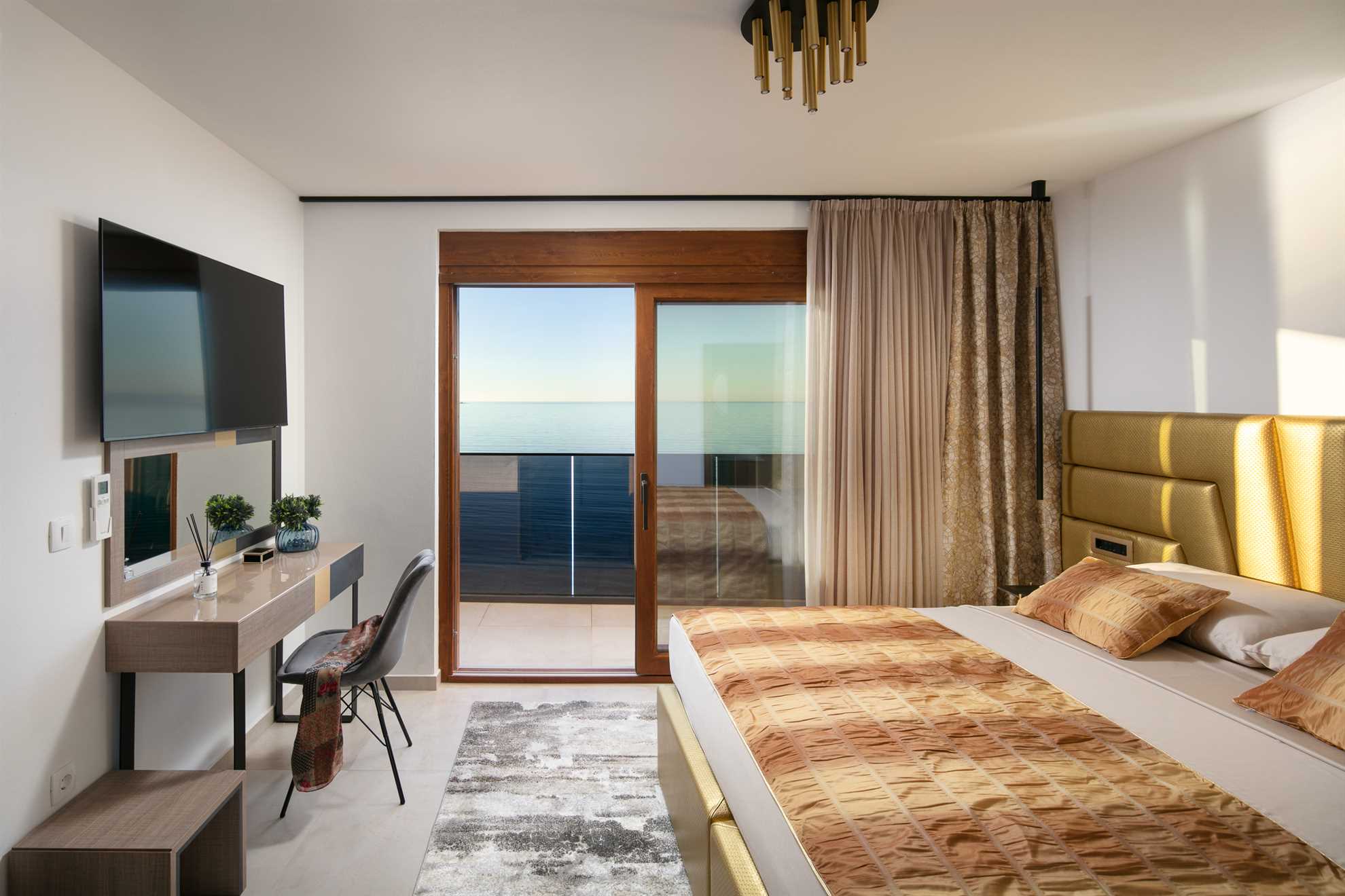 Apartment for 8 persons | 20 m from the sea | 2 swimming pools
